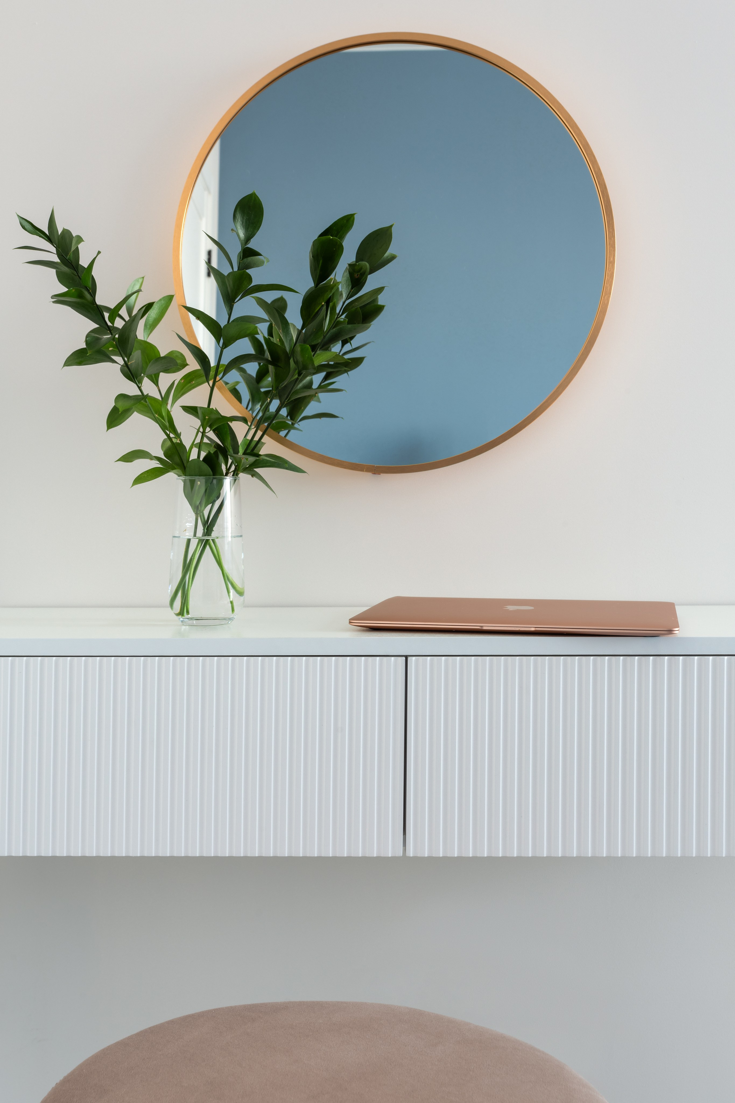 Фотосъемка для посуточной аренды по адресу ул. Авиаторов, д. 3. Интерьерный фотограф и ретушер в Красноярске Денис Антропов