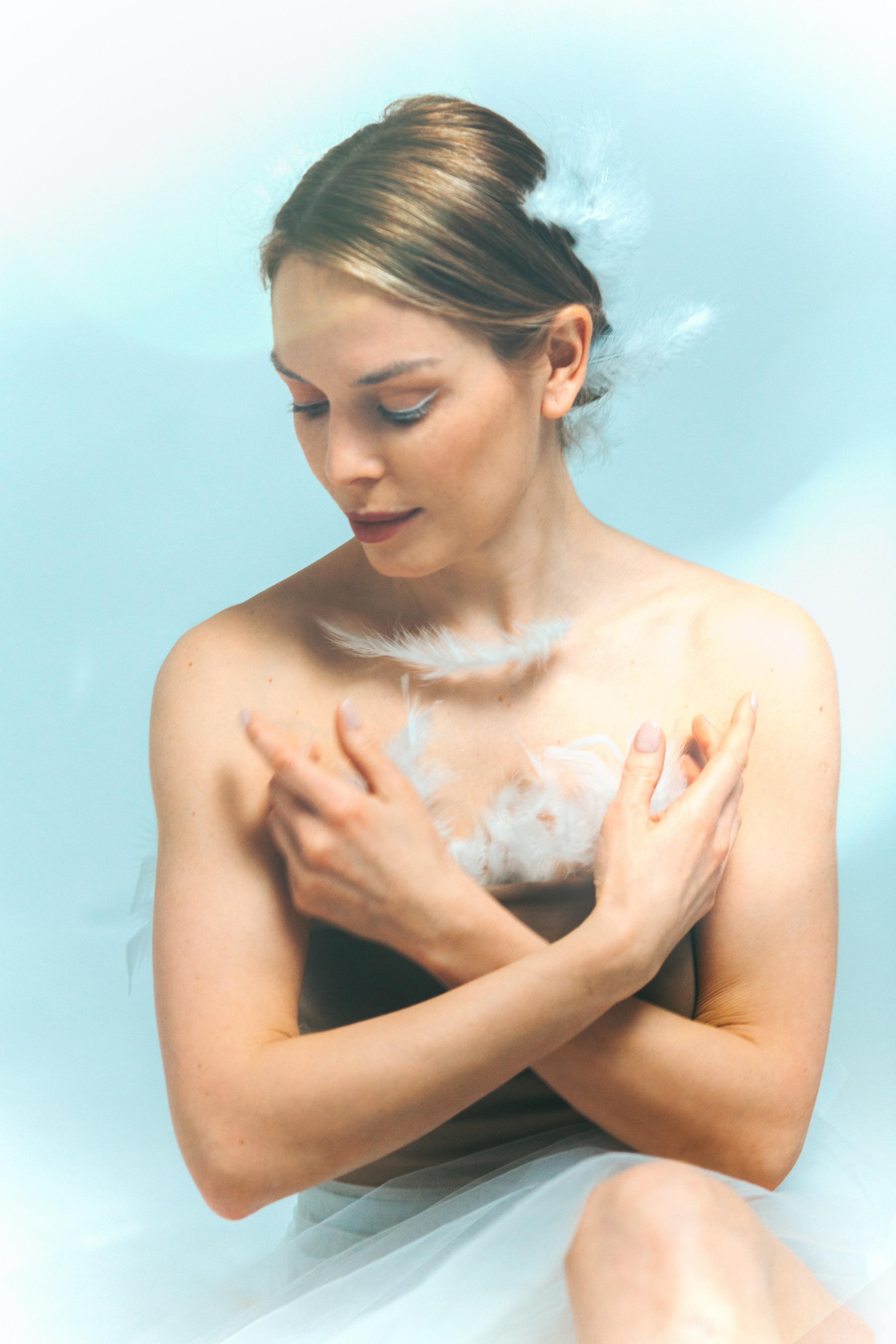 SWAN. Настоящие портреты и истории