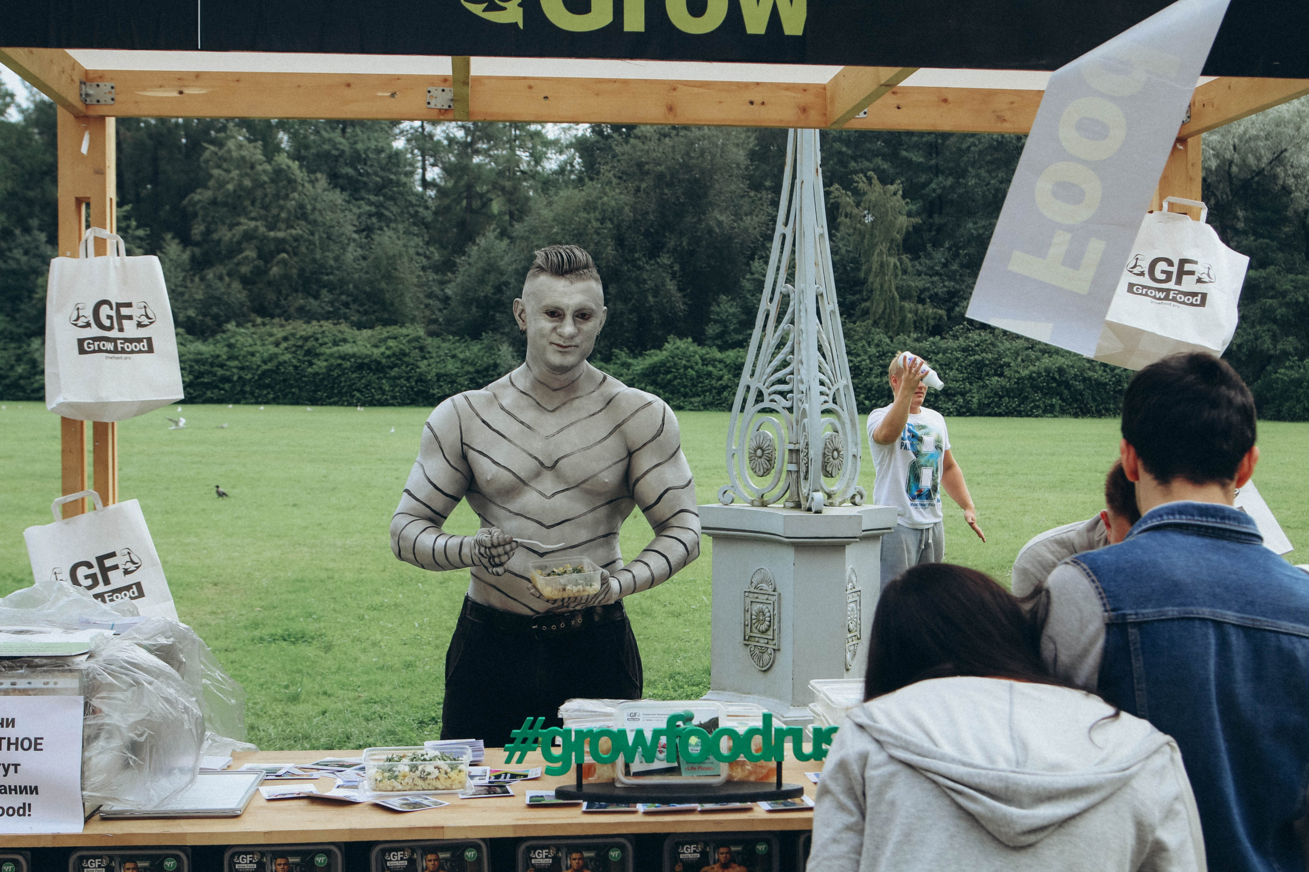 Фестиваль LifePicnik на Елагином острове. Репортажный фотограф во Всеволожске и Санкт-Петербурге Владимир Капустин