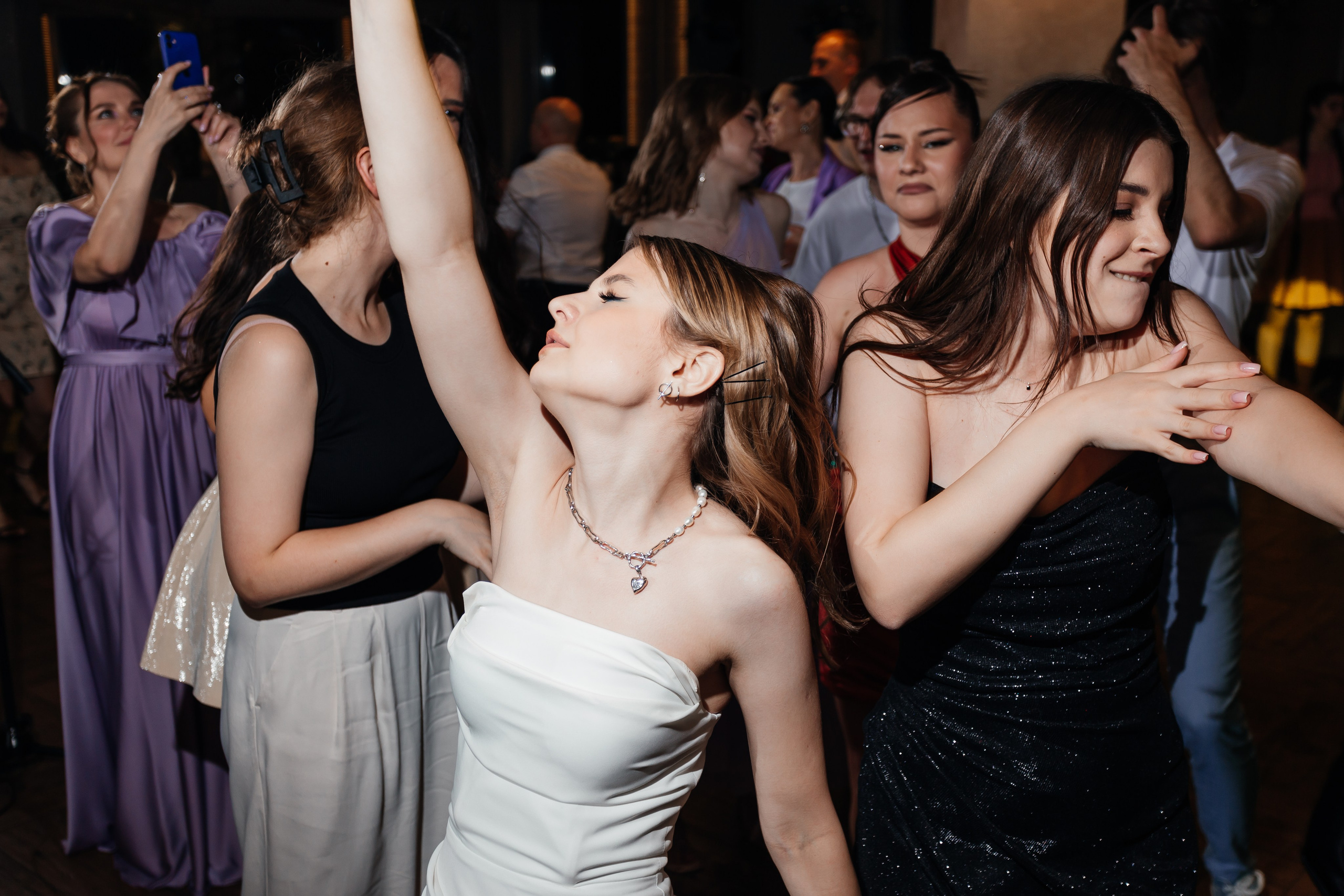 Выпускной 11 «А». Школа № 42. Свадебный фотограф в Краснодаре Николай Крауз