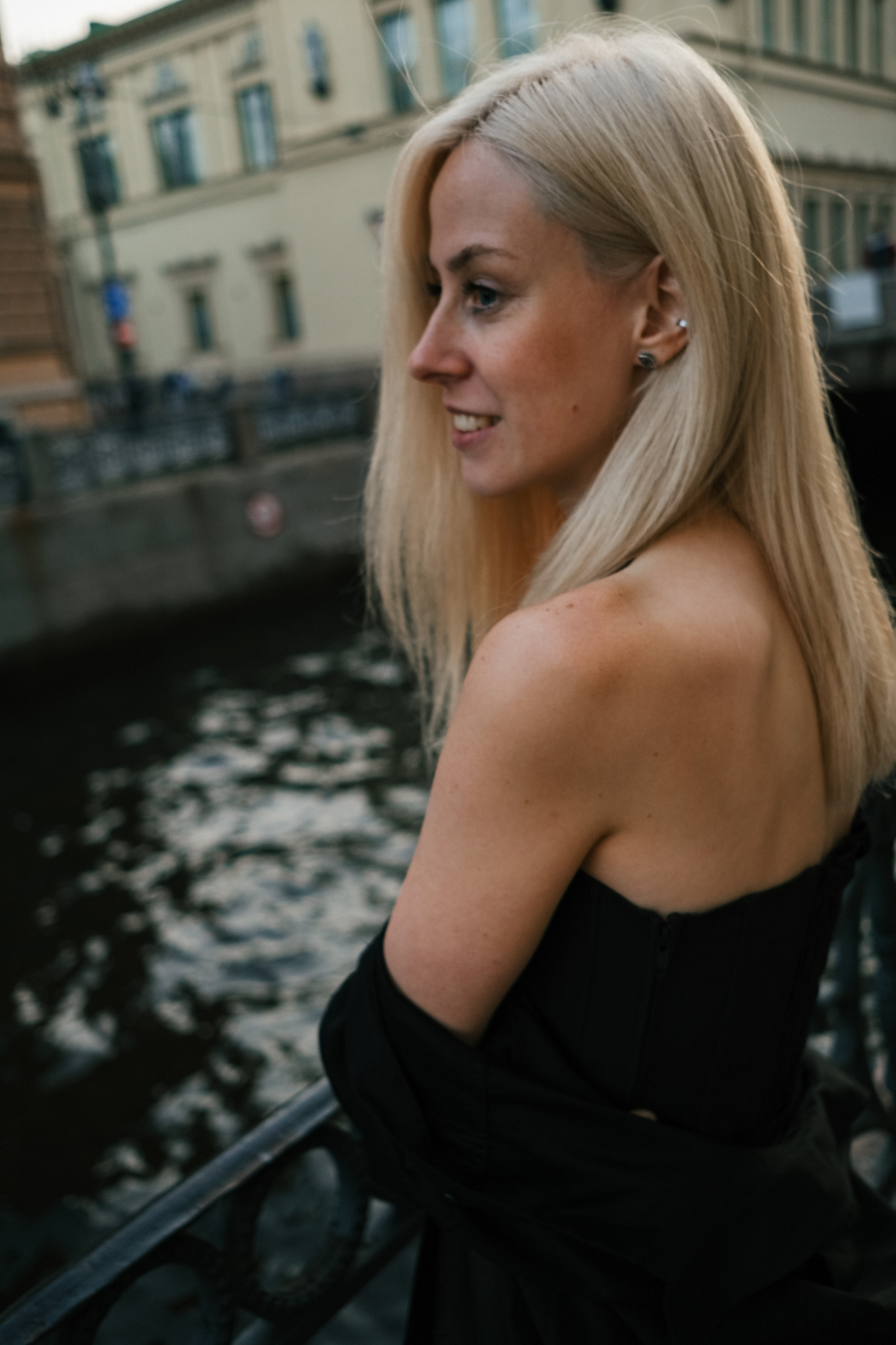 Прогулка в Питере. Оксана. Фотограф в Москве (готова приехать к вам в город)