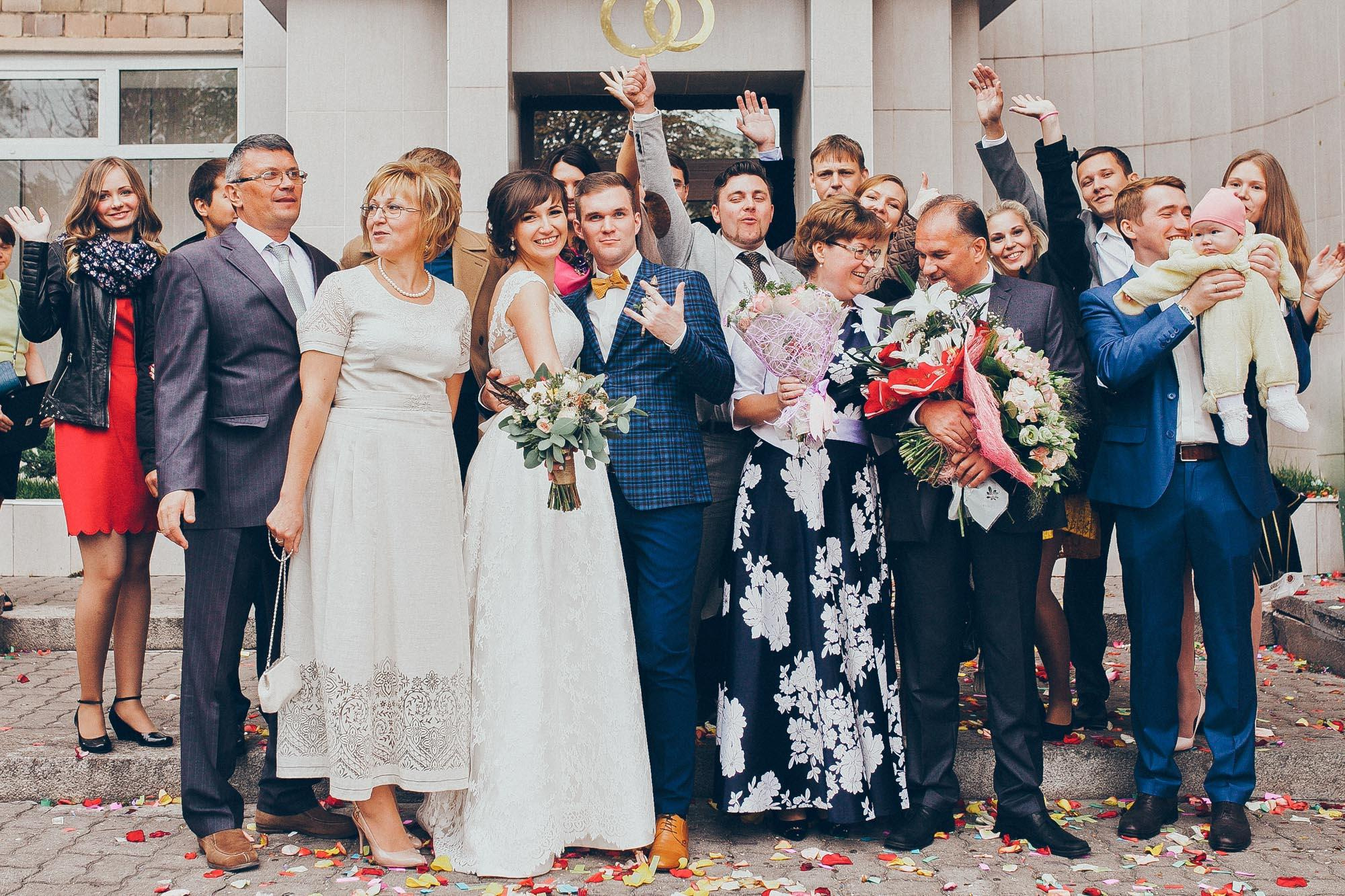 Свадьба Кати и Димы. Домашние сборы и прогулка в Мещерском парке. Фотограф в Москве (готова приехать к вам в город)