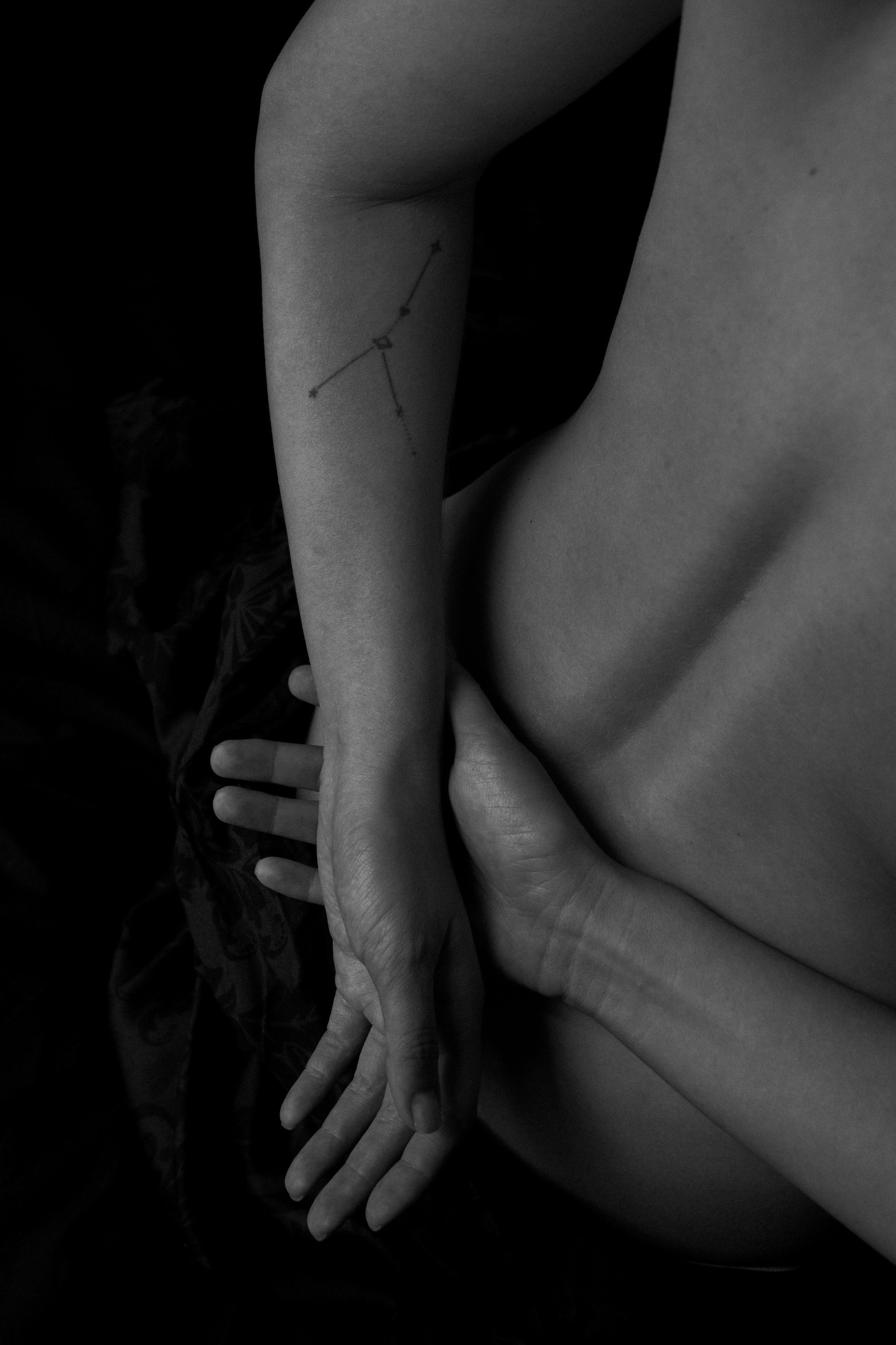 Съемка для себя дома в день рождения. Фотограф в Москве (готова приехать к вам в город)