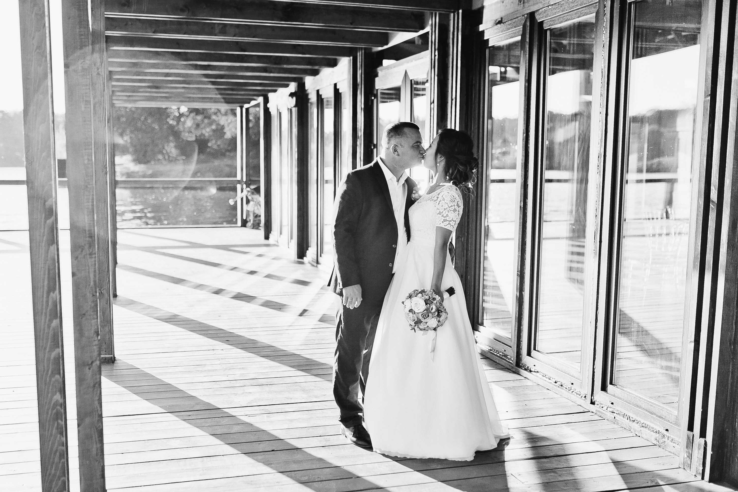 Прогулка в усадьбе Суханово после регистрации. Фотограф в Москве (готова приехать к вам в город)