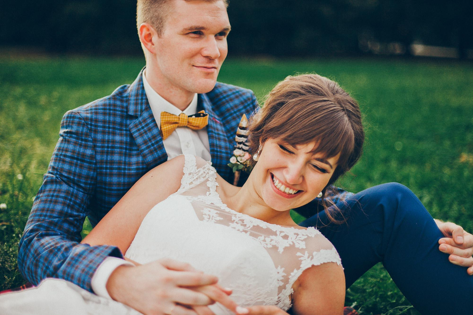 Свадьба Кати и Димы. Домашние сборы и прогулка в Мещерском парке. Фотограф в Москве (готова приехать к вам в город)