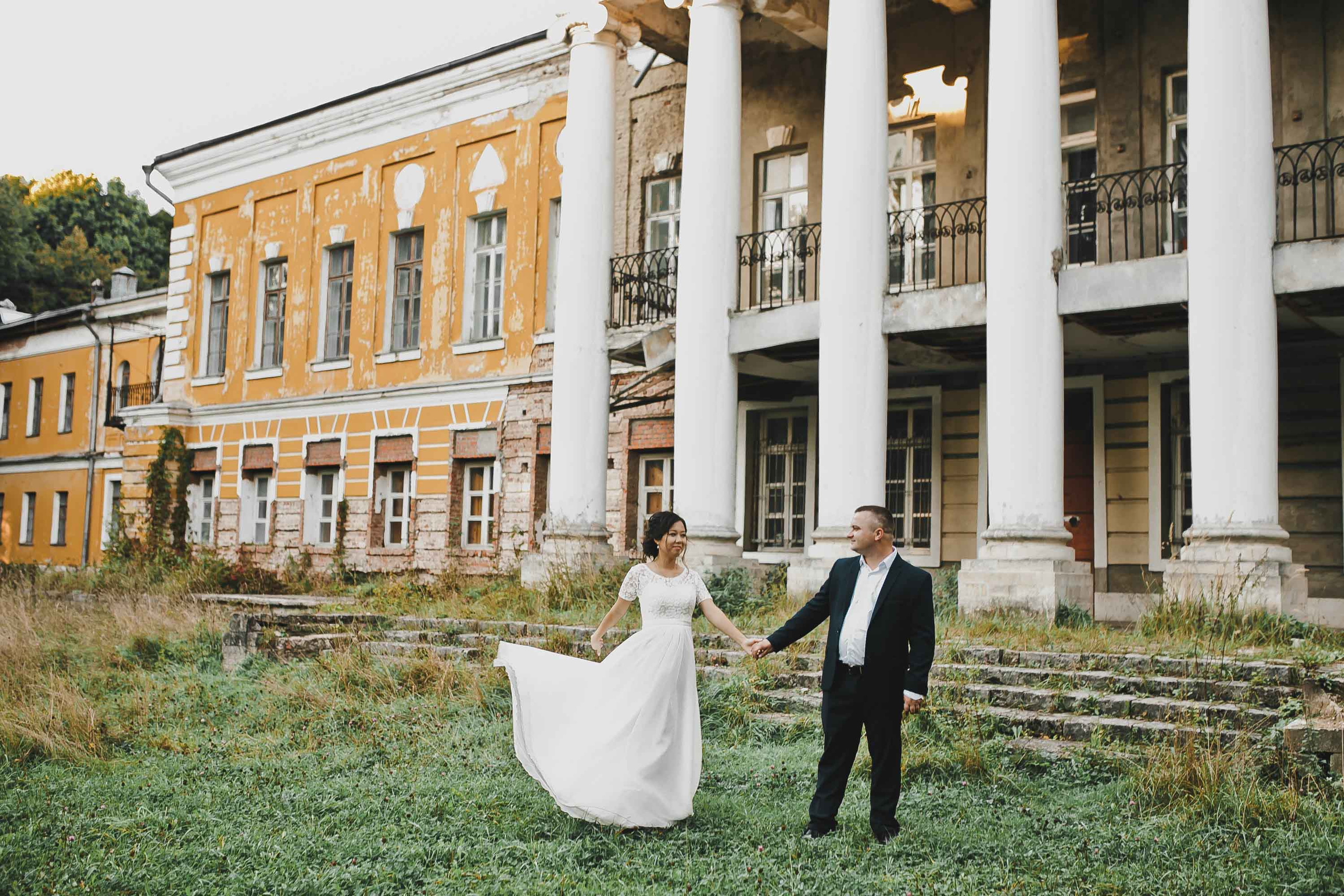 Прогулка в усадьбе Суханово после регистрации. Фотограф в Москве (готова приехать к вам в город)