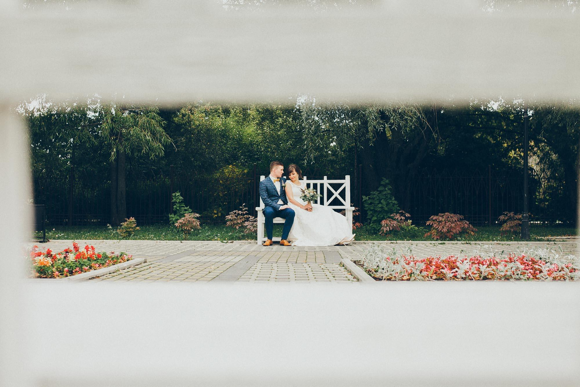 Свадьба Кати и Димы. Домашние сборы и прогулка в Мещерском парке. Фотограф в Москве (готова приехать к вам в город)