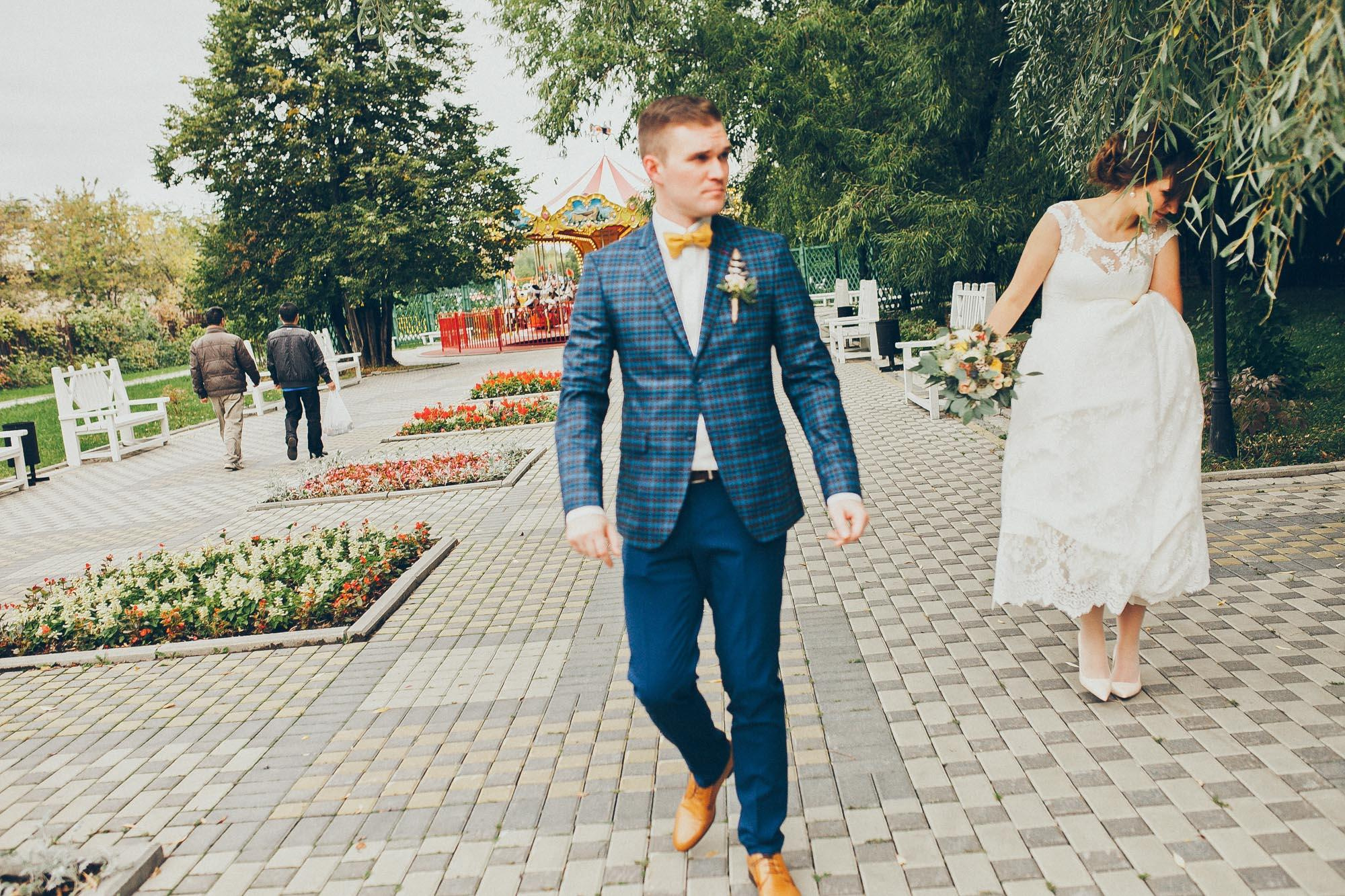 Свадьба Кати и Димы. Домашние сборы и прогулка в Мещерском парке. Фотограф в Москве (готова приехать к вам в город)