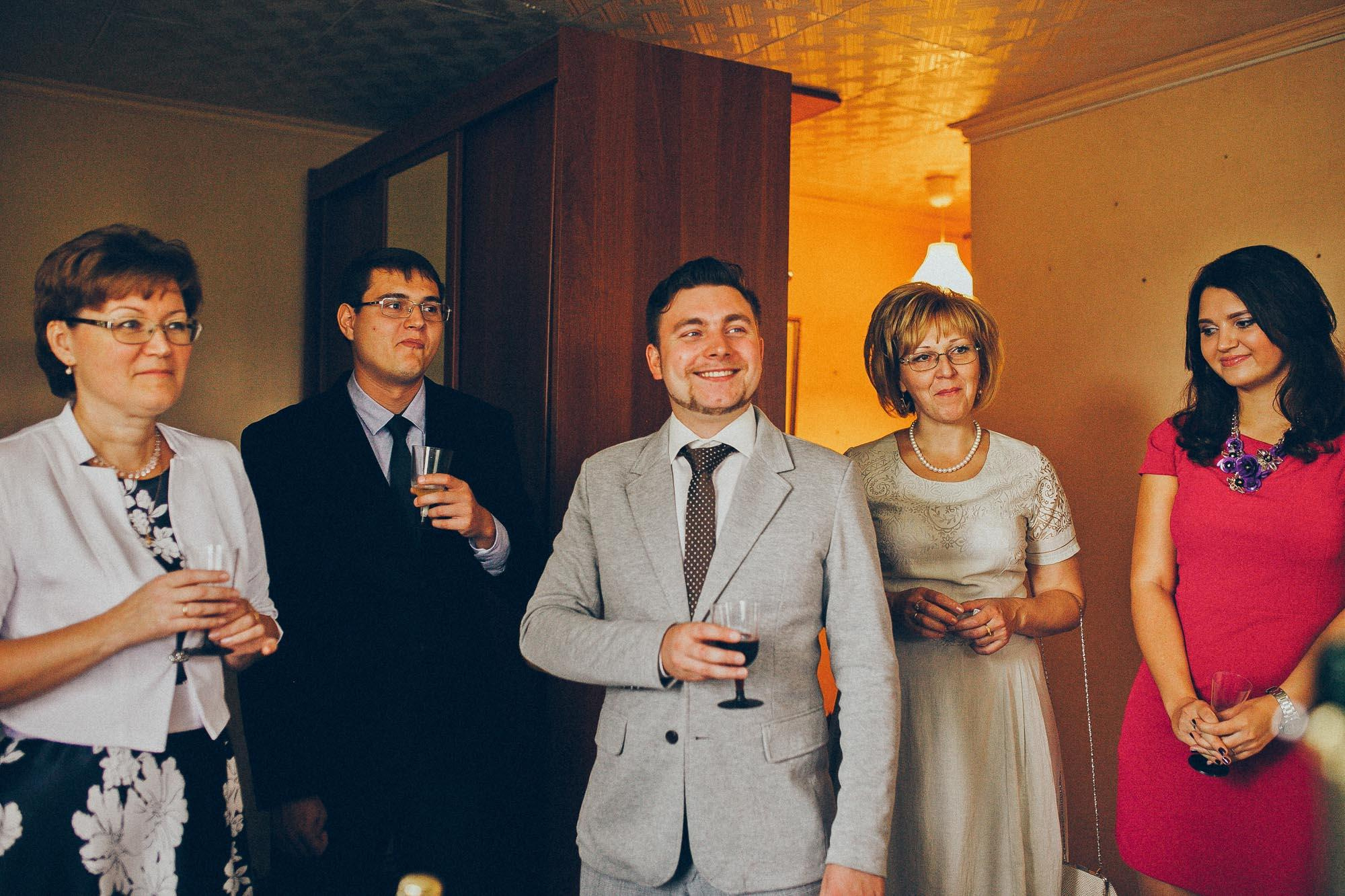 Свадьба Кати и Димы. Домашние сборы и прогулка в Мещерском парке. Фотограф в Москве (готова приехать к вам в город)