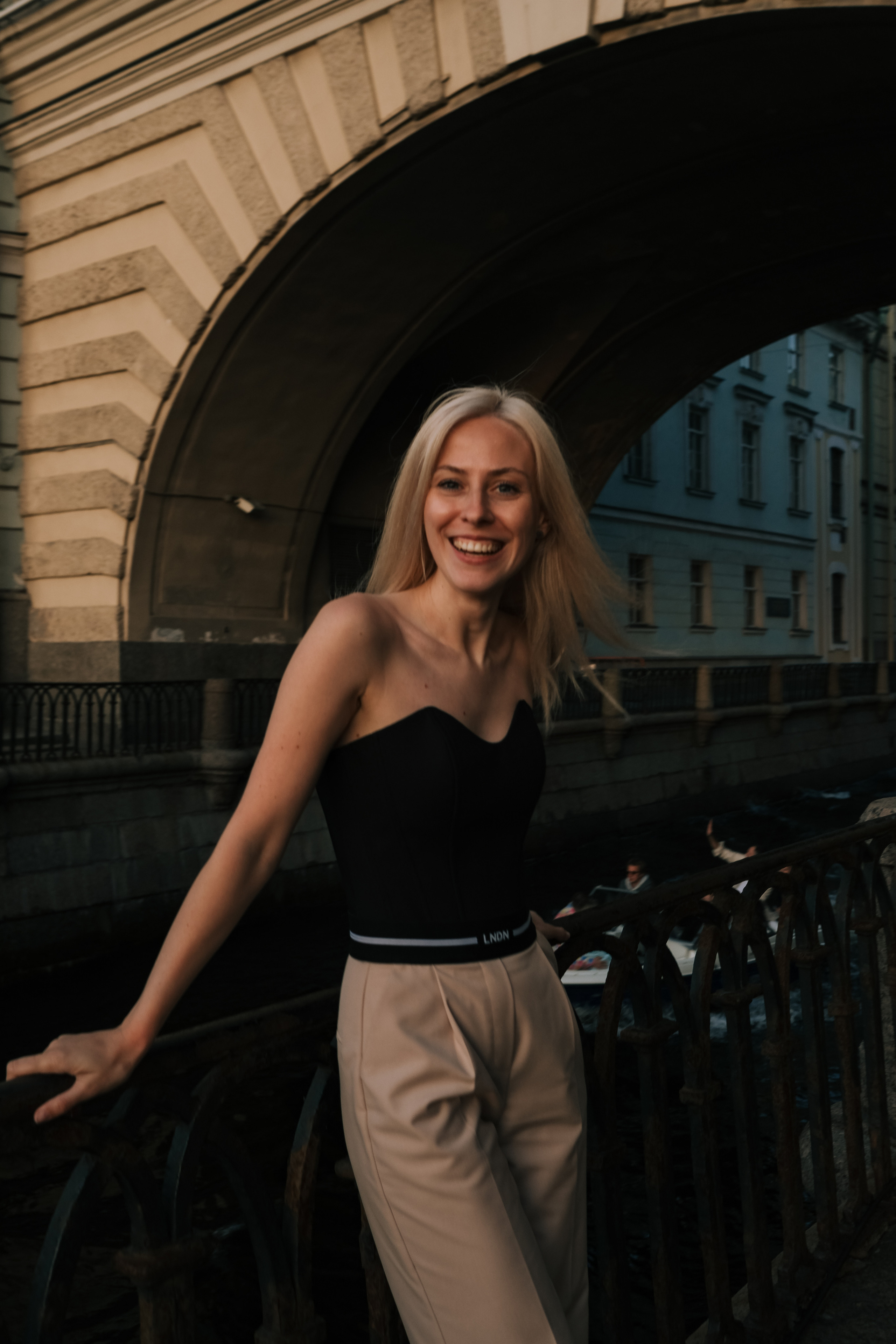 Прогулка в Питере. Оксана. Фотограф в Москве (готова приехать к вам в город)