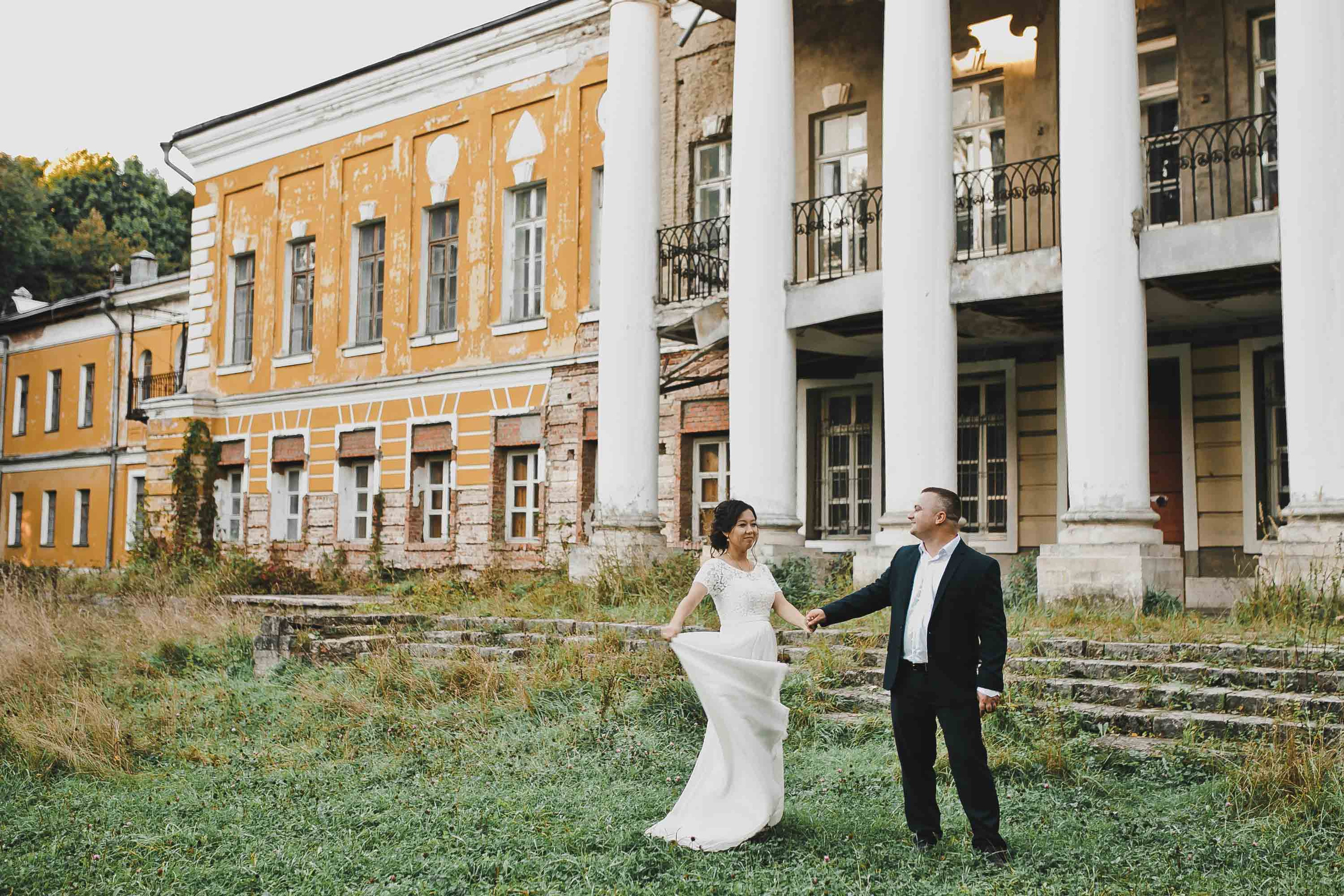 Прогулка в усадьбе Суханово после регистрации. Фотограф в Москве (готова приехать к вам в город)