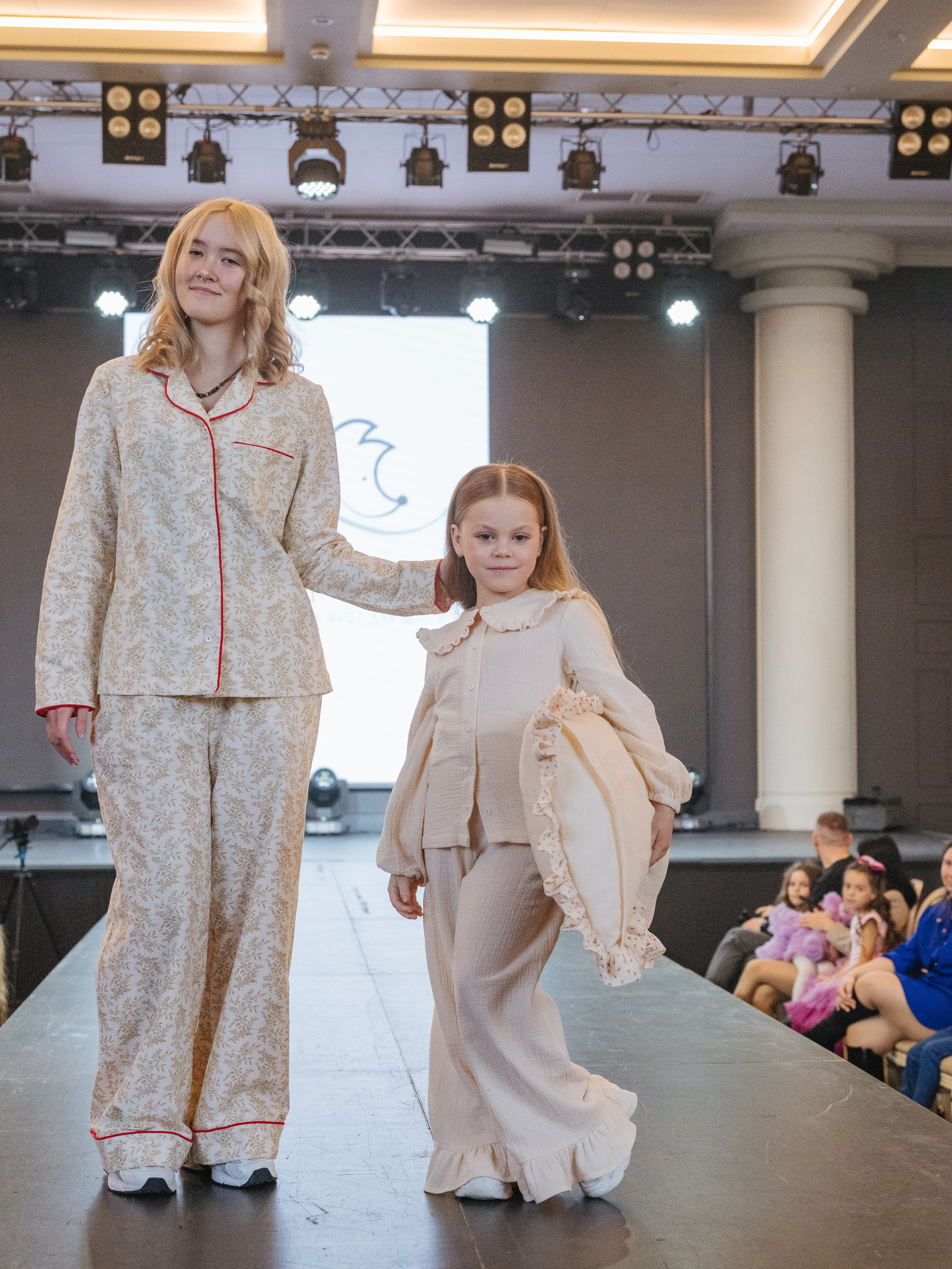 Fashion Show. Модельное Агентство Alma Model Management