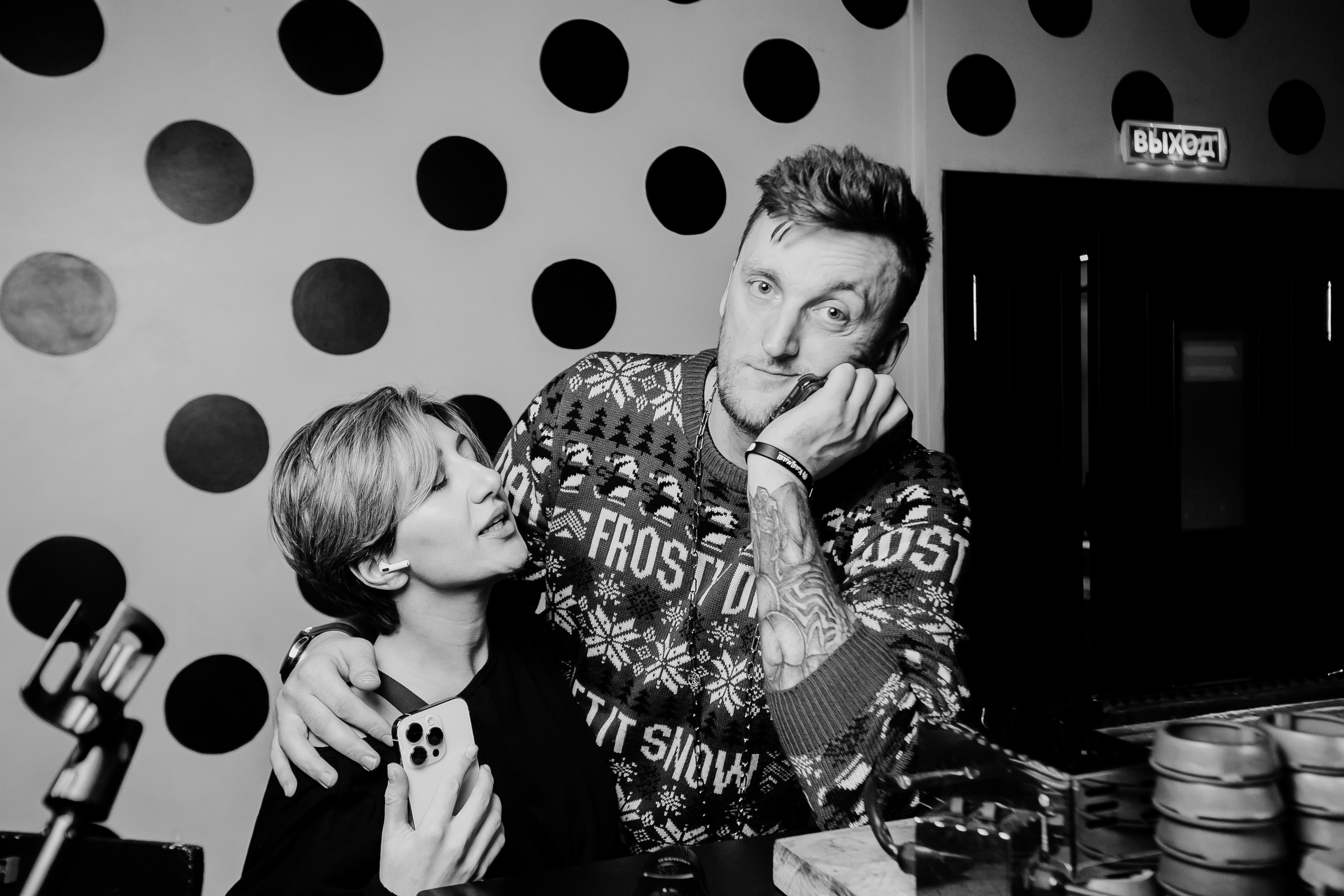 БАР МОЛОДОСТЬ. Репортажный и портретный фотограф в Екатеринбурге Гизатуллин Марат