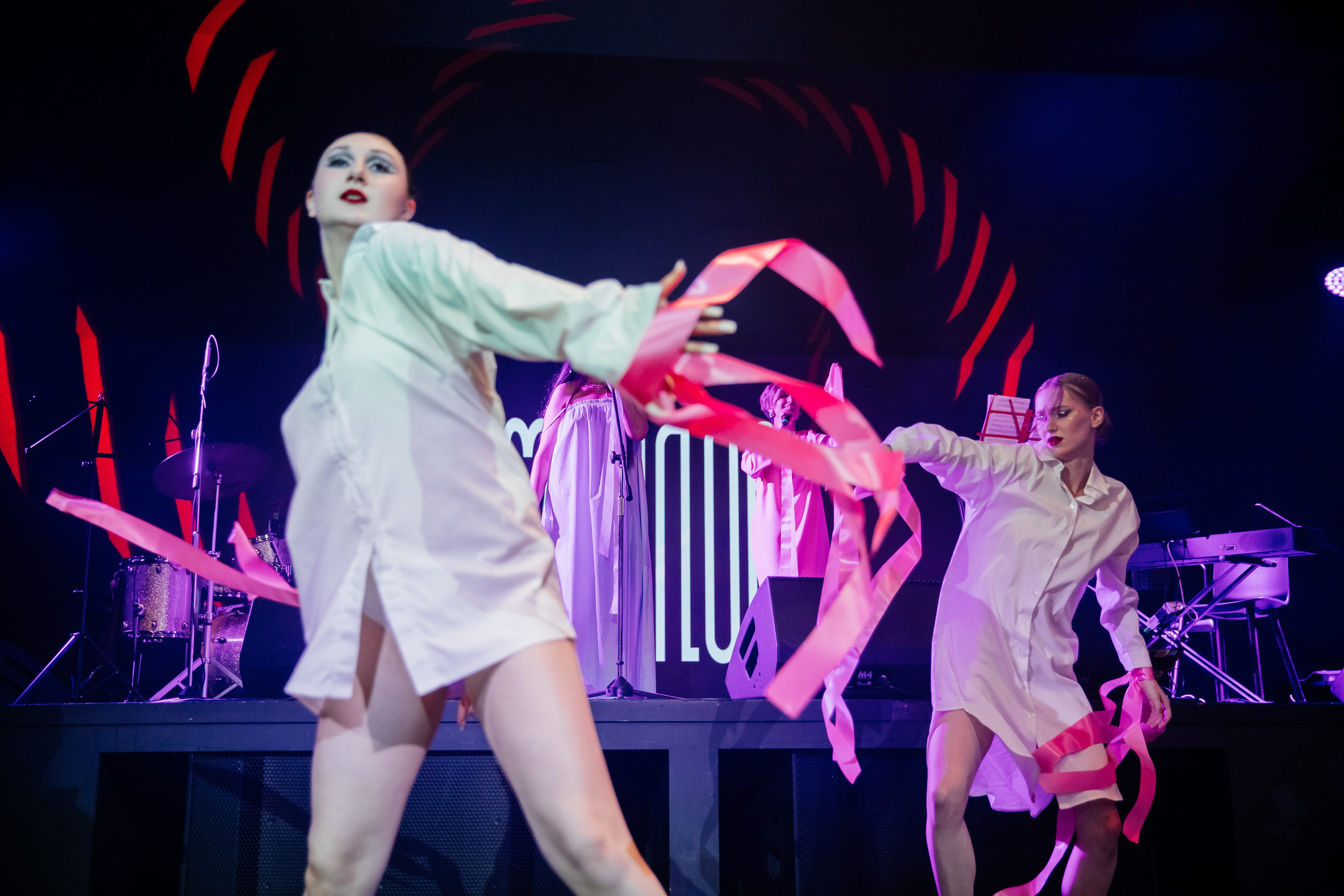 PRОГОЛОС ЕЛЬЦИН ЦЕНТР. Репортажный и портретный фотограф в Екатеринбурге Гизатуллин Марат