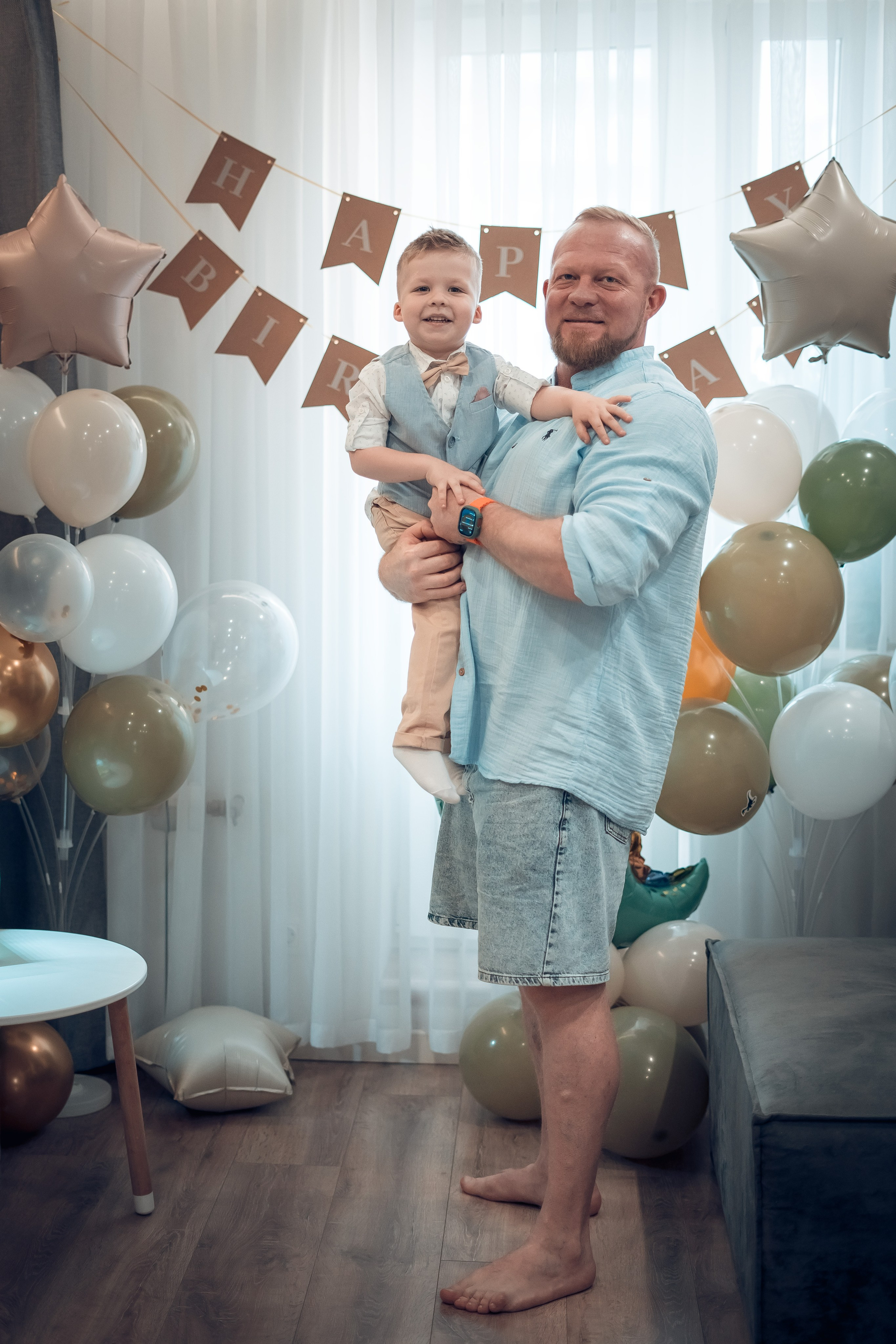 Дэвиду 3 годика