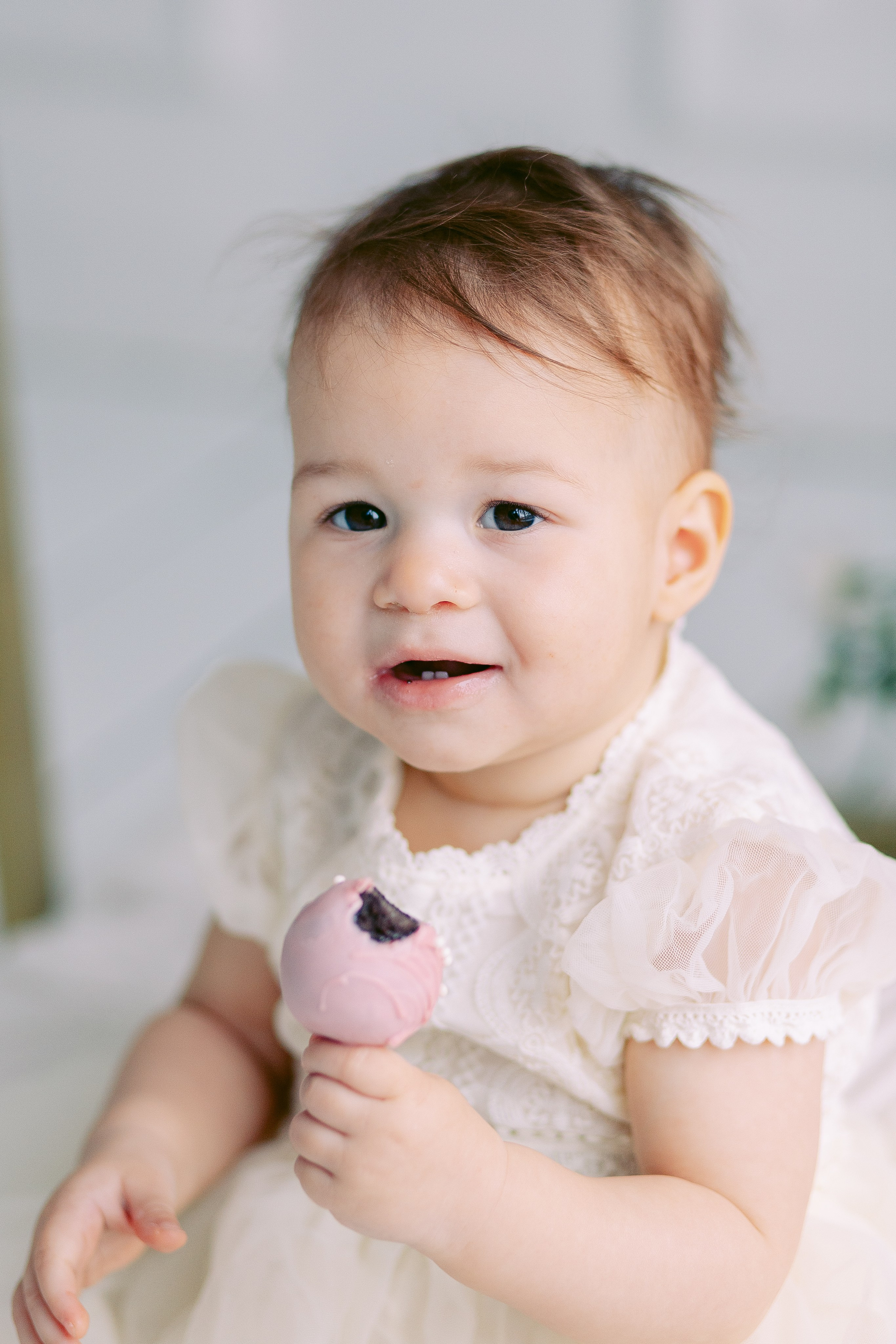 Семейная фотосессия первый тортик для малышки в фотостудии. Фотограф в Санкт-Петербурге, Анна Скворцова