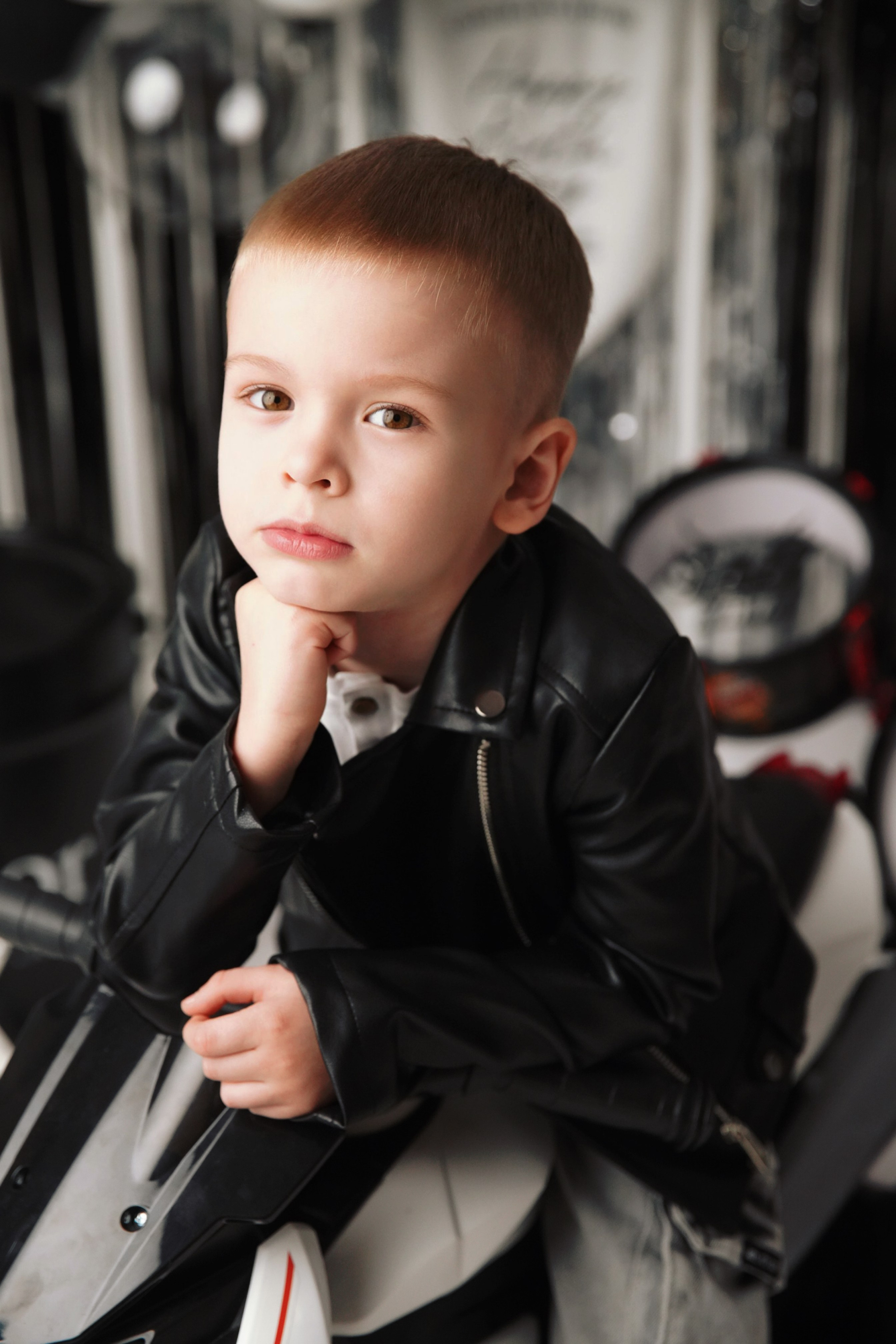 Байкер. Фотограф новорожденных. Семейный и детский фотограф в городе Сургуте