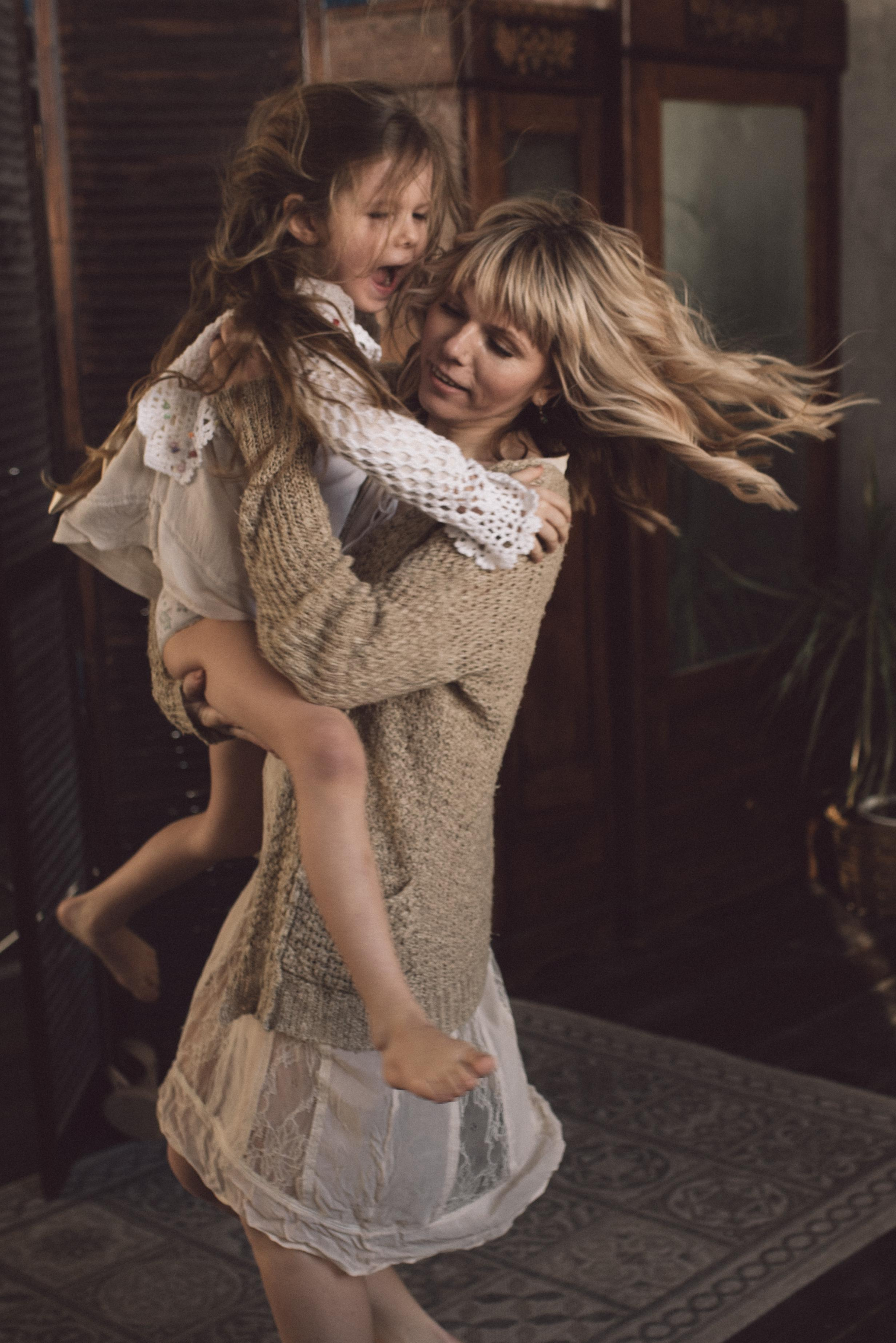 Катюша и Алена. Семейный Lifestyle фотограф в Саратове Жанна Суркова