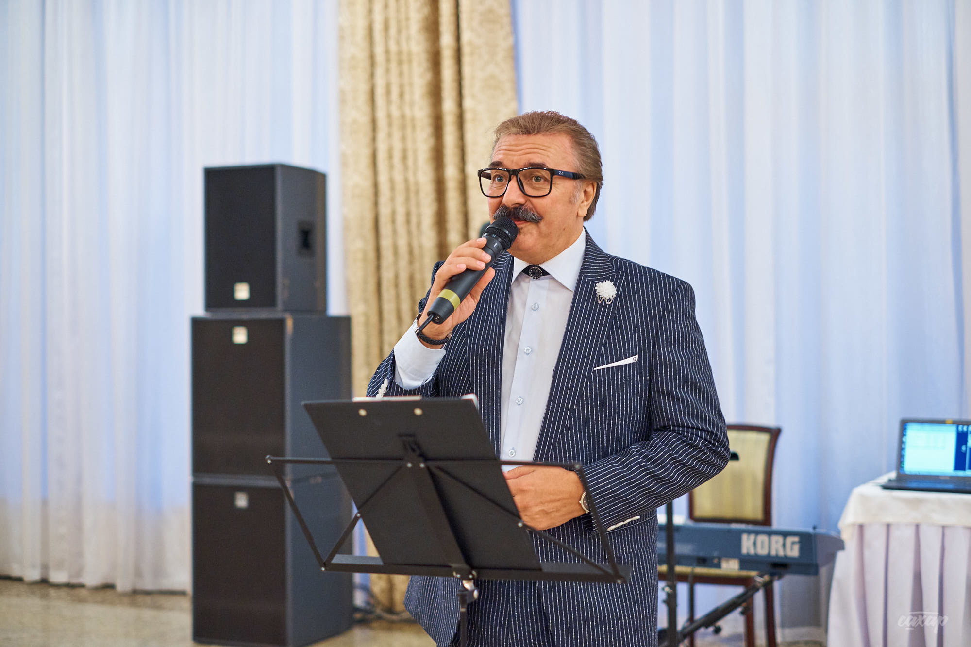 День рождение Сергея и Галины. Фотограф на банкет в Екатеринбурге Юра. Профессиональный фотограф в Екатеринбурге Юра Сахар