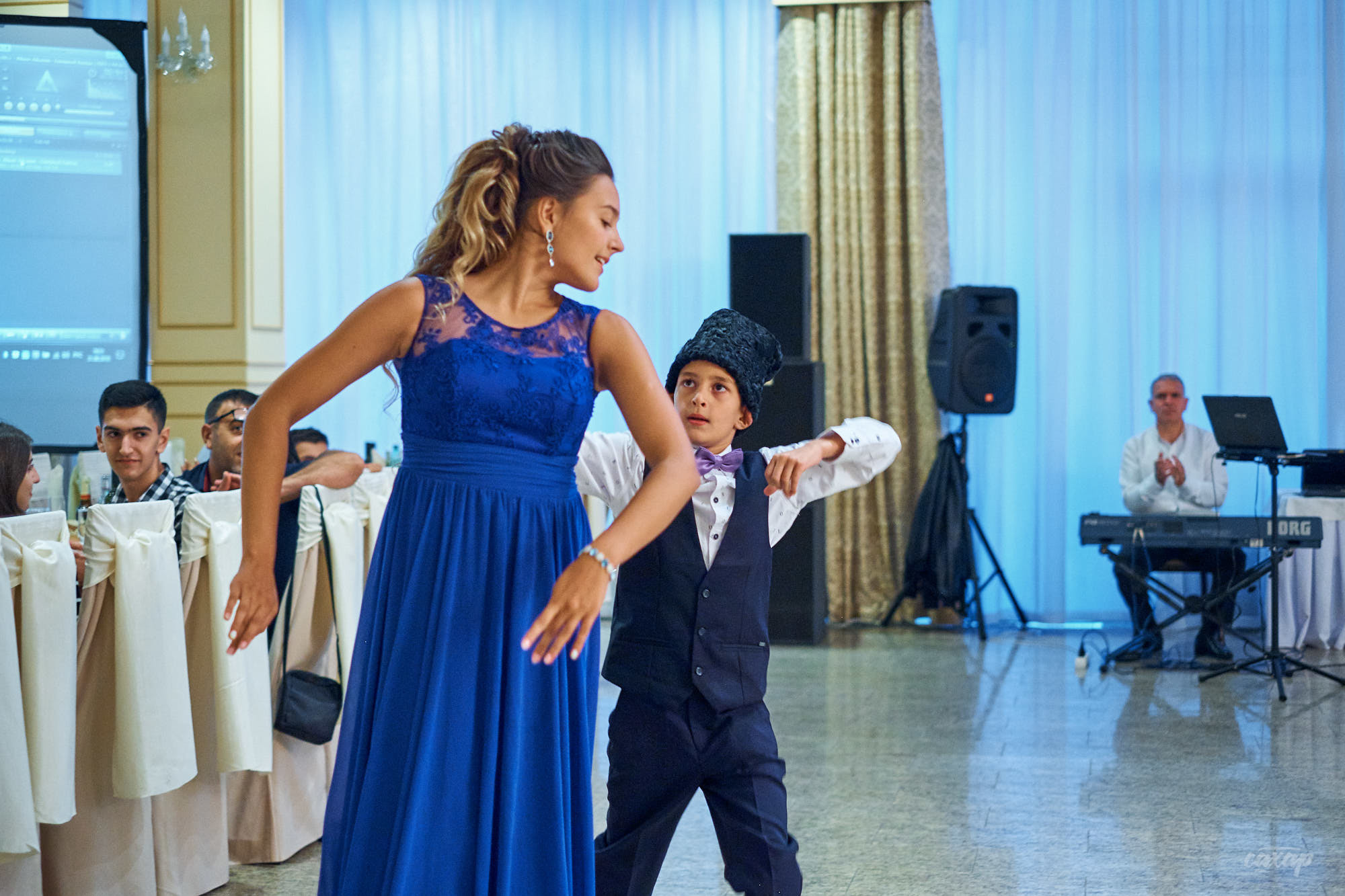 День рождение Сергея и Галины. Фотограф на банкет в Екатеринбурге Юра. Профессиональный фотограф в Екатеринбурге Юра Сахар