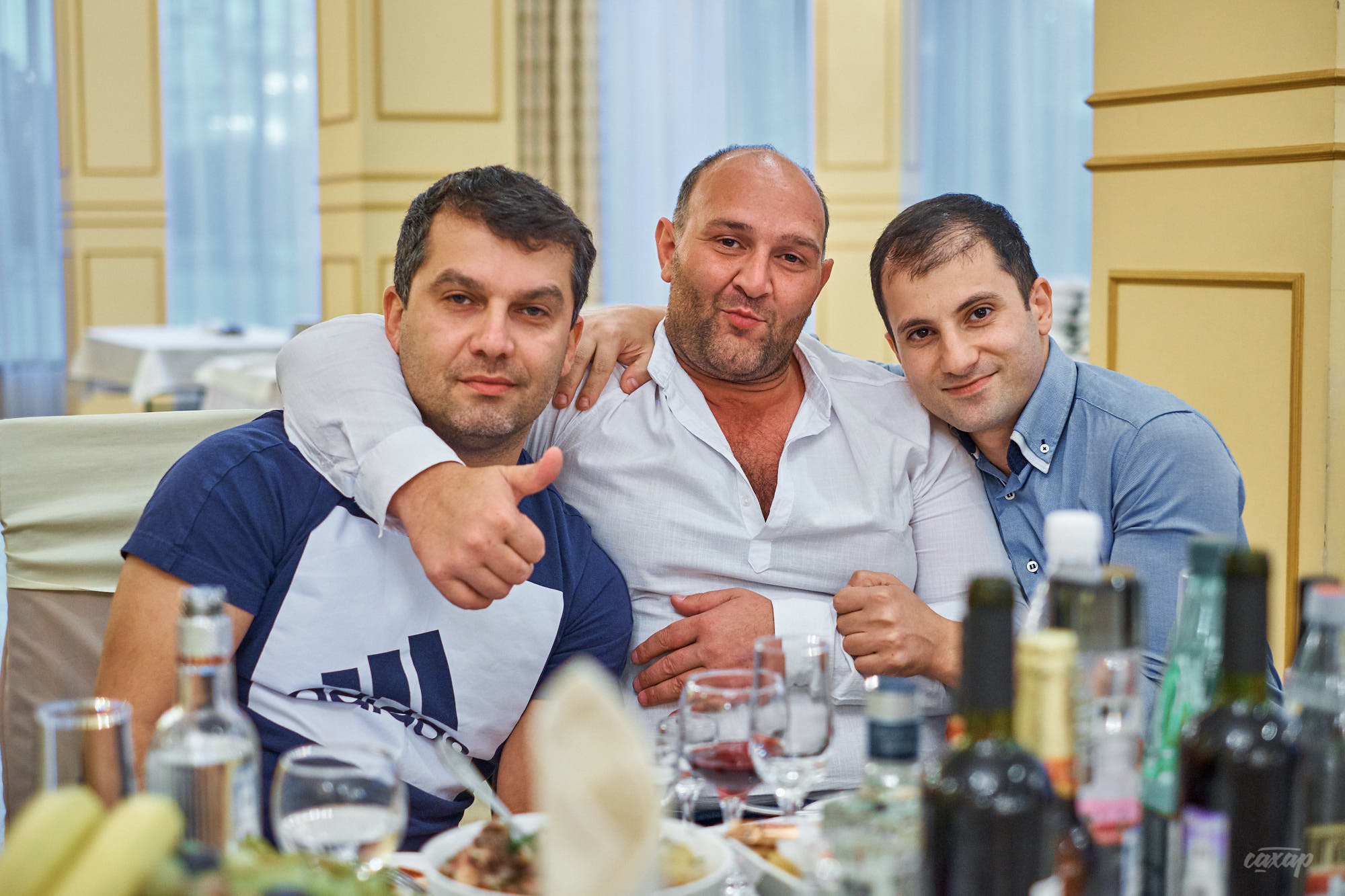 День рождение Сергея и Галины. Фотограф на банкет в Екатеринбурге Юра. Профессиональный фотограф в Екатеринбурге Юра Сахар