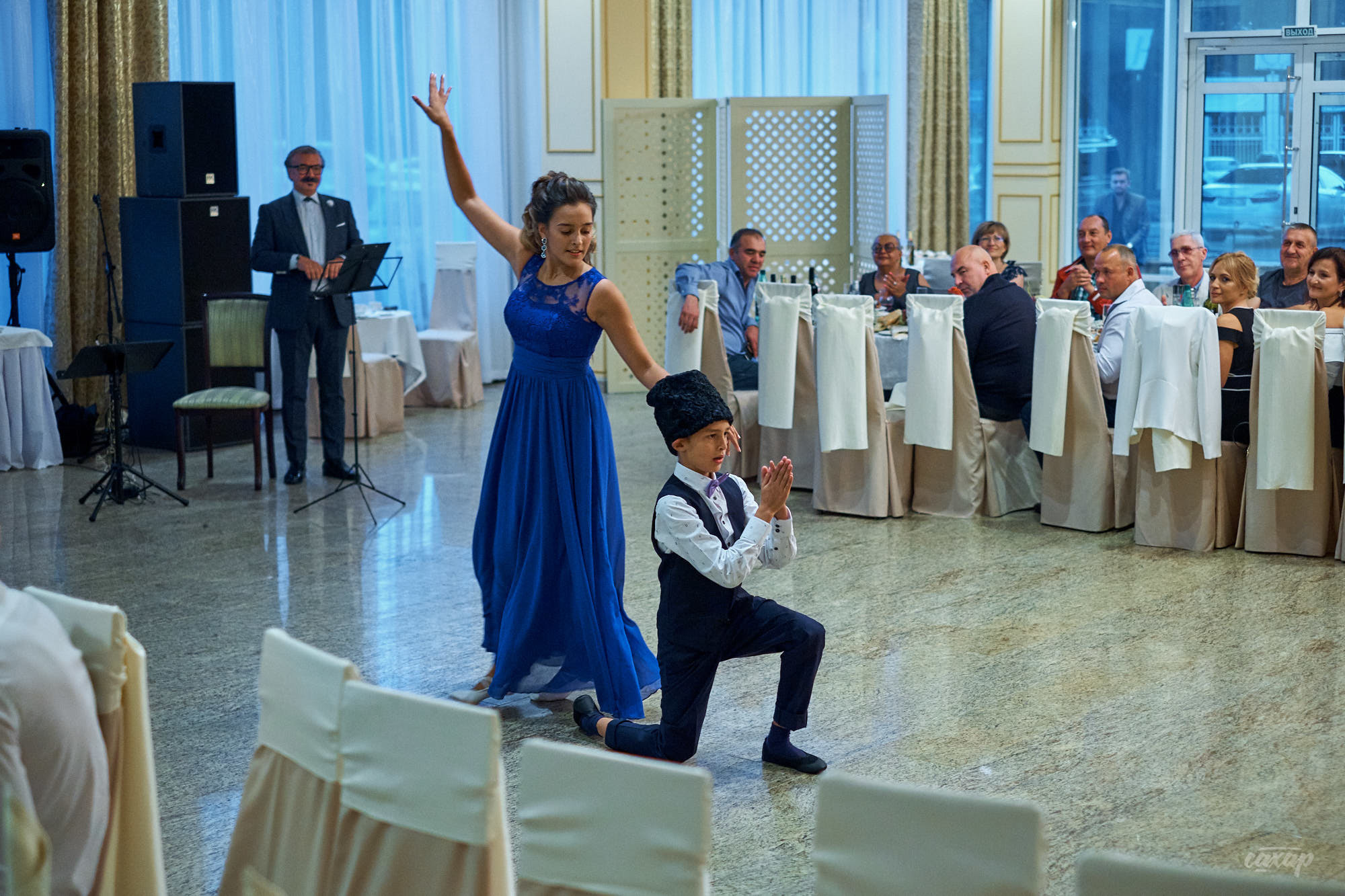 День рождение Сергея и Галины. Фотограф на банкет в Екатеринбурге Юра. Профессиональный фотограф в Екатеринбурге Юра Сахар