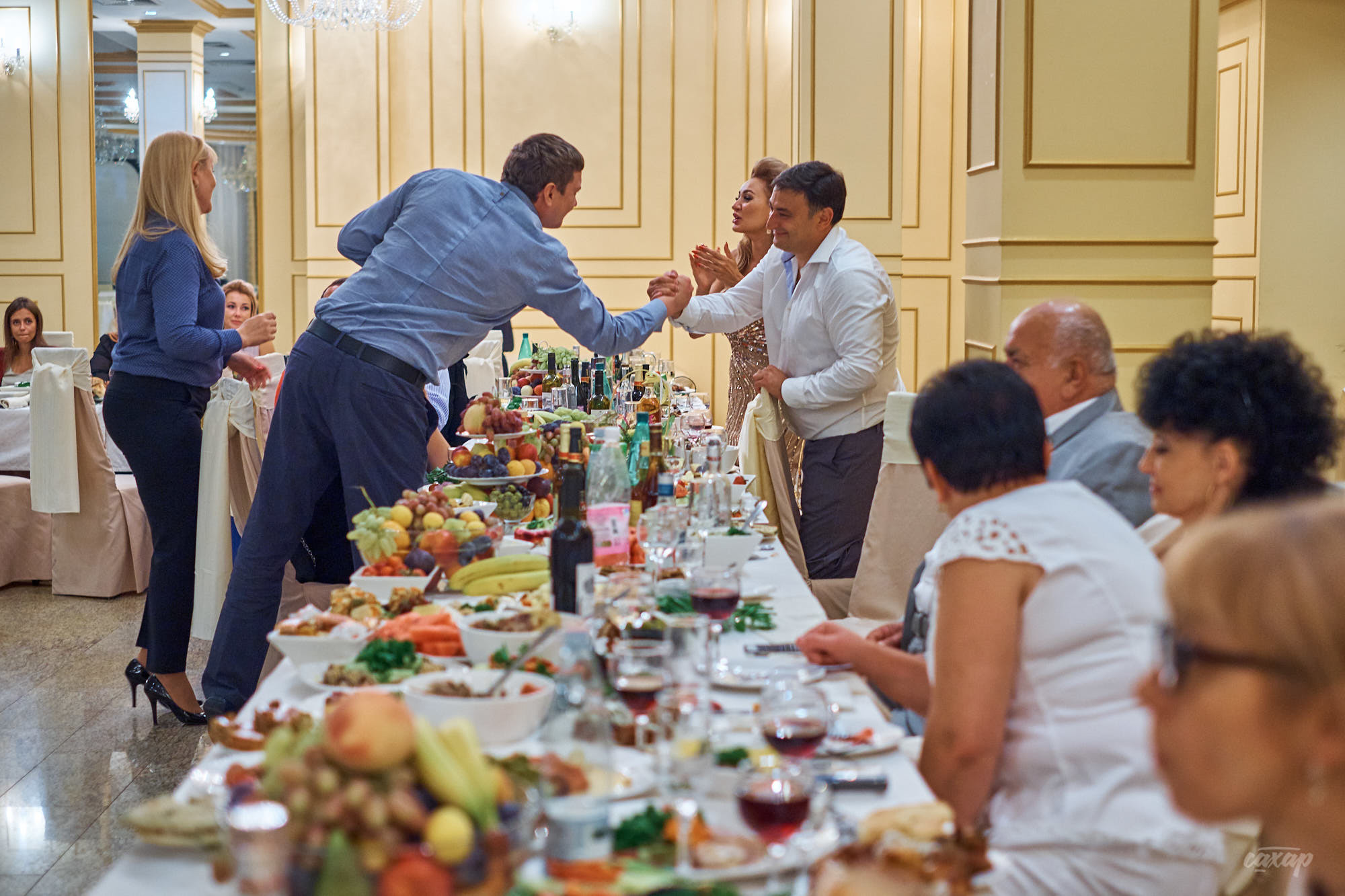 День рождение Сергея и Галины. Фотограф на банкет в Екатеринбурге Юра. Профессиональный фотограф в Екатеринбурге Юра Сахар