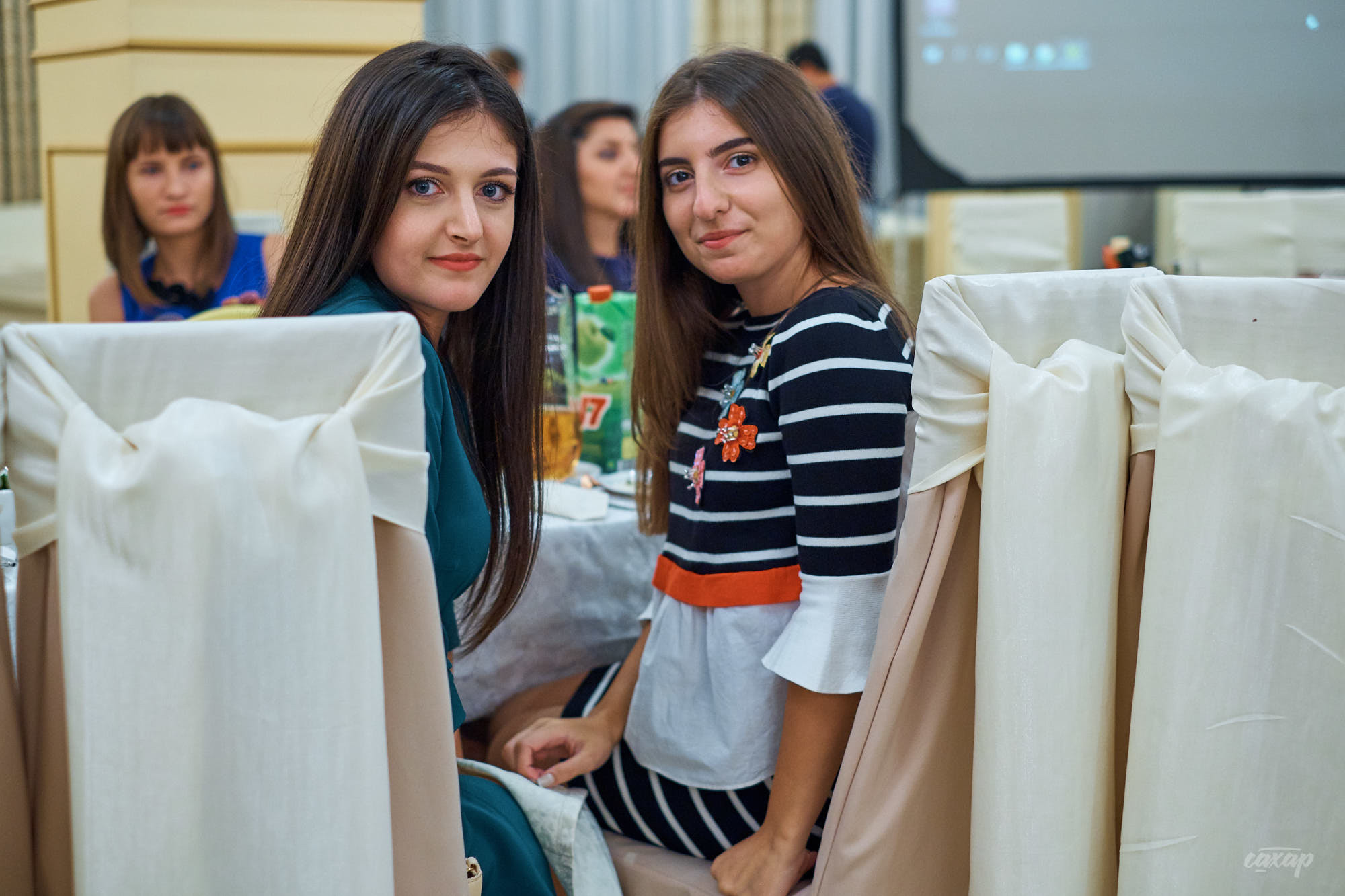 День рождение Сергея и Галины. Фотограф на банкет в Екатеринбурге Юра. Профессиональный фотограф в Екатеринбурге Юра Сахар