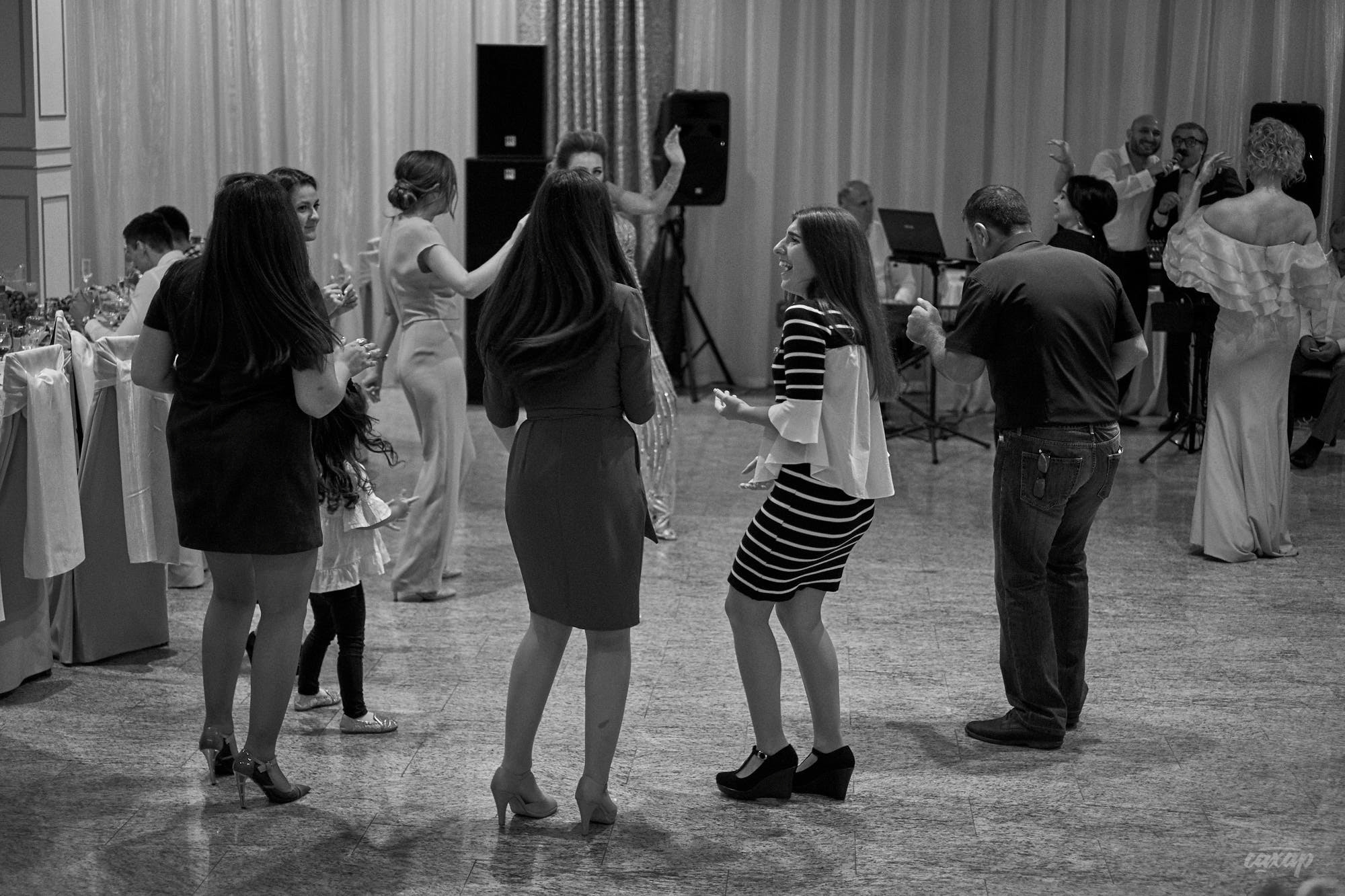 День рождение Сергея и Галины. Фотограф на банкет в Екатеринбурге Юра. Профессиональный фотограф в Екатеринбурге Юра Сахар