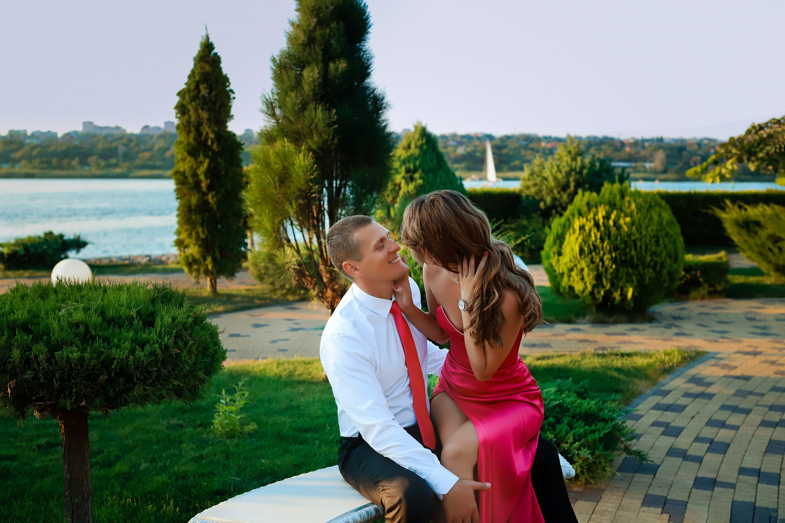 Лав Стори в День Рождения. Свадебный фотограф Евгения Фролова г. Каменск-Шахтинский, Донецк, Ростов