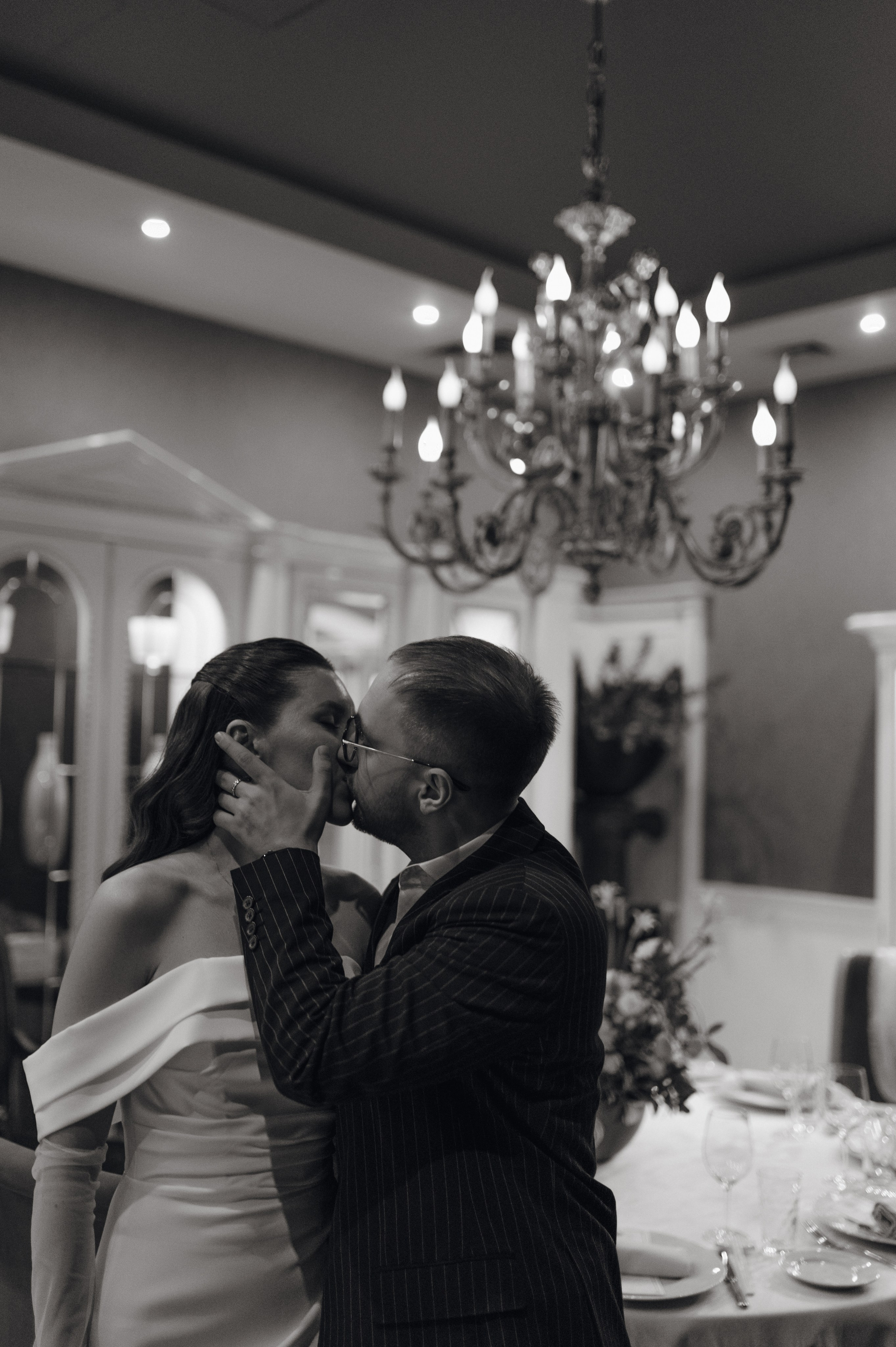 Екатерина и Фёдор, Грибоедовский ЗАГС, Отель Балчуг Кемпински. Свадебный фотограф Москва и Санкт-Петербург. Анастасия Чудина