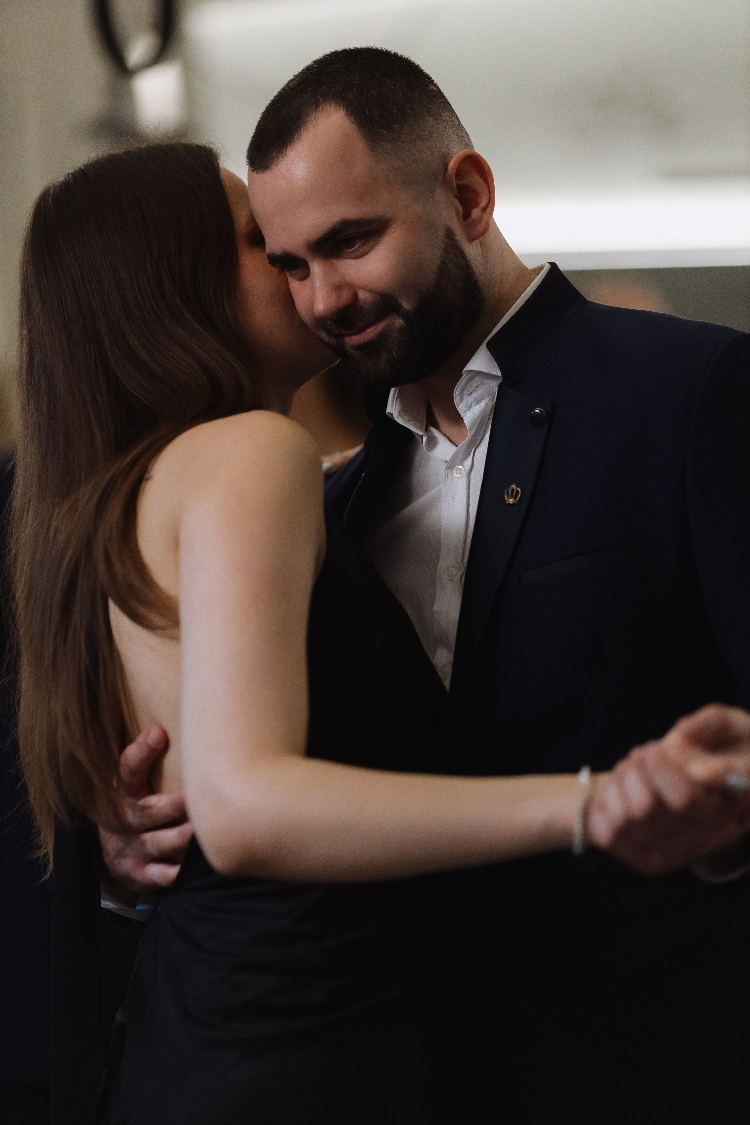 Свадебная фотосессия в Минске в итальянском ресторане La Scala