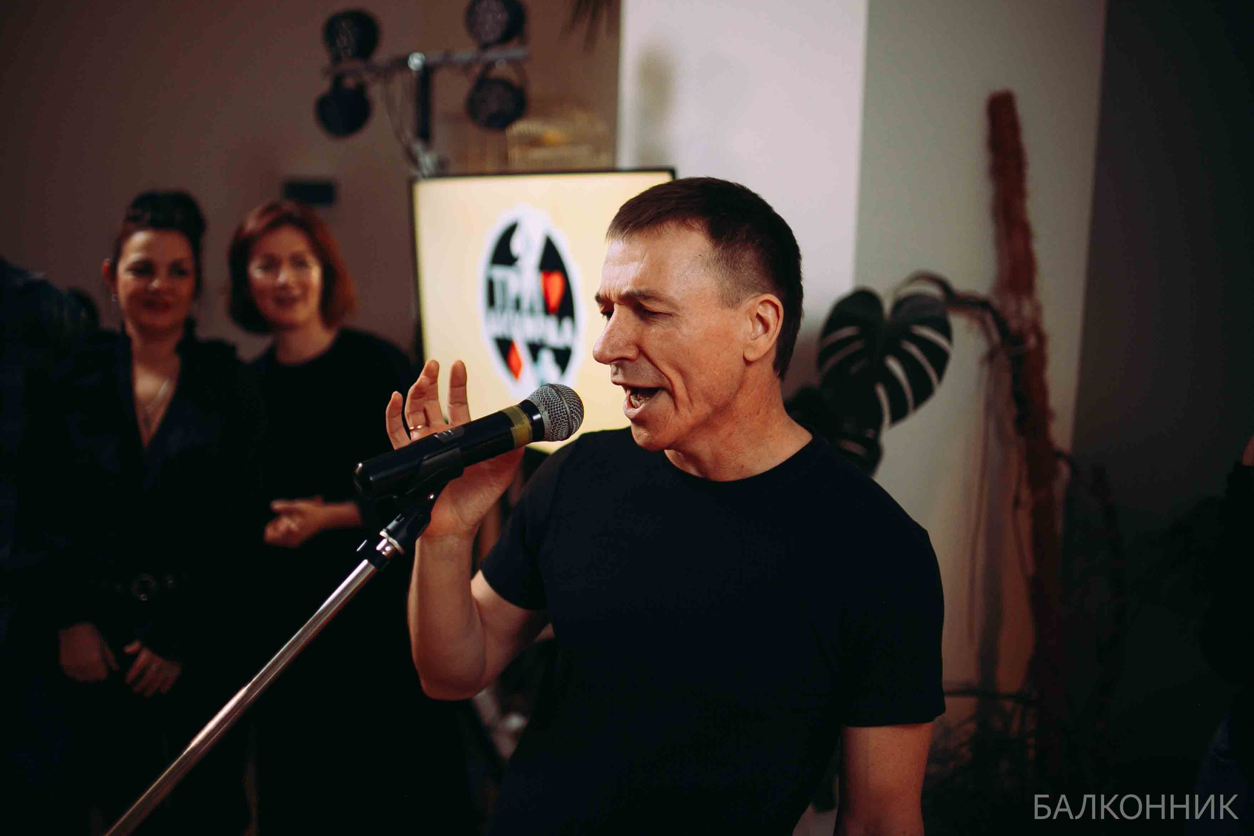 «Балконник». Ваш репортажный фотограф Артемий Антонов