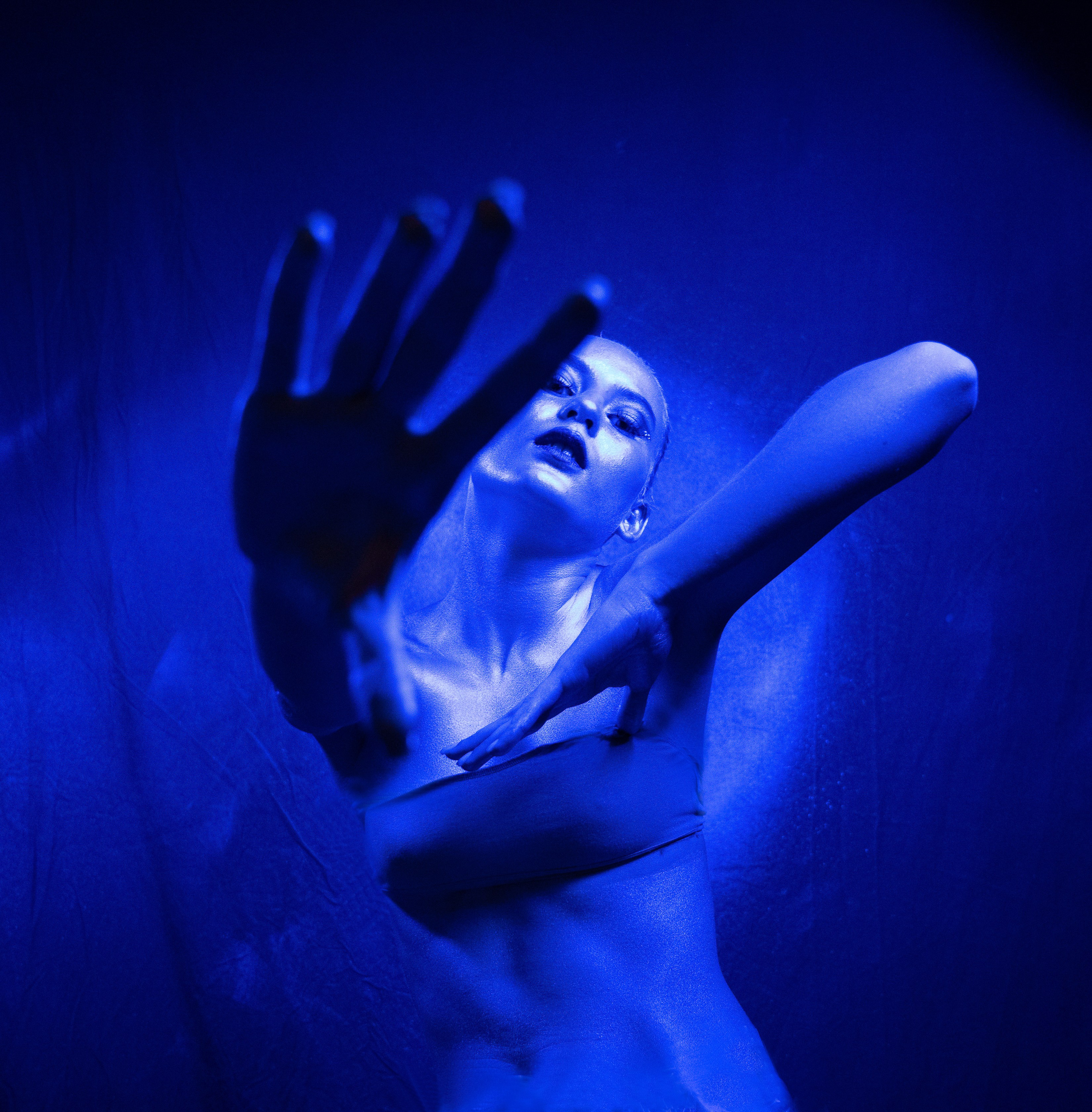 НЕОН. Спортивный фотограф в Москве Фадеева Ирина. Соревнования, турниры, чемпионаты по танцам. отчетные концерты, съемка под водой