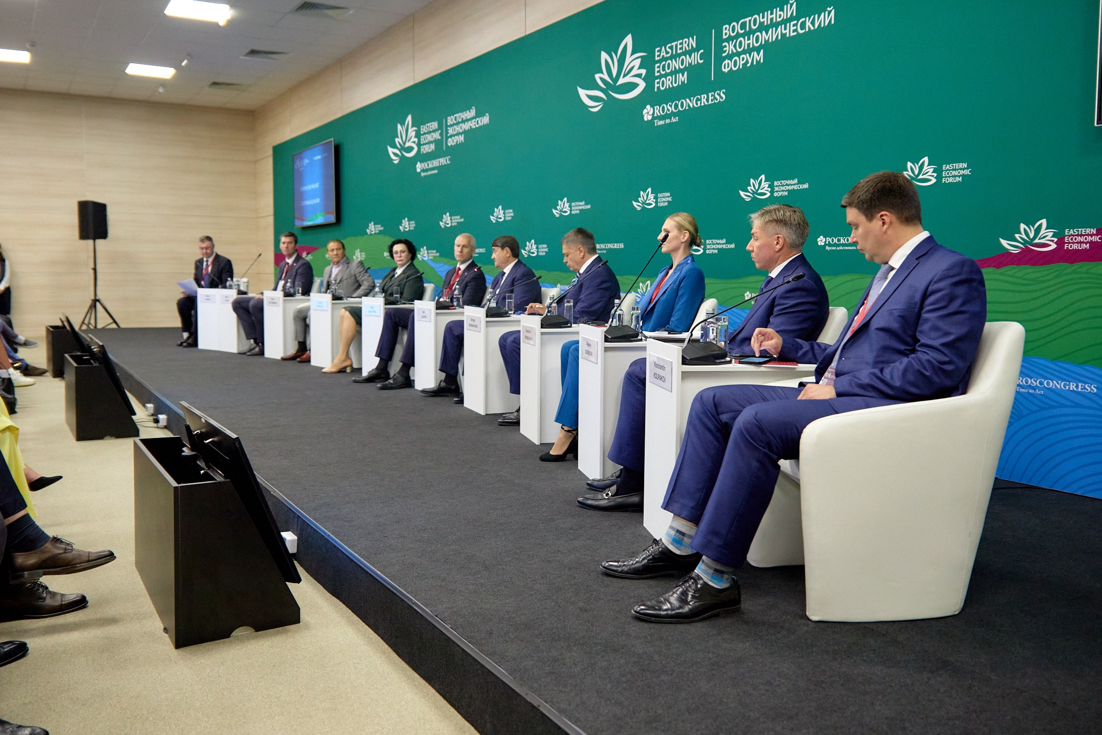 ВЭФ 2023. Репортажный фотограф Владивосток Анастасия Сокольникова