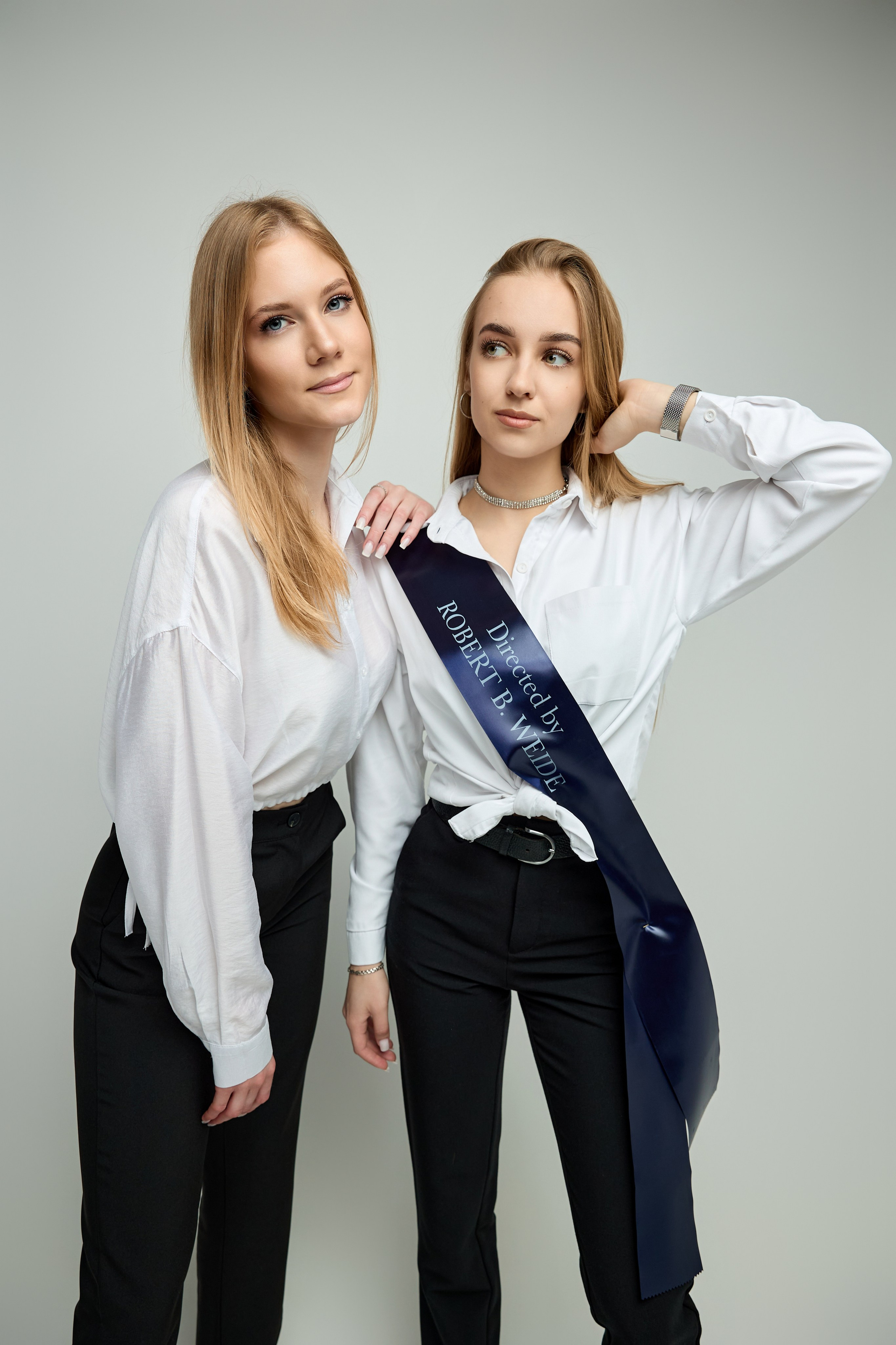 Ленты. Выпускные альбомы в Омске