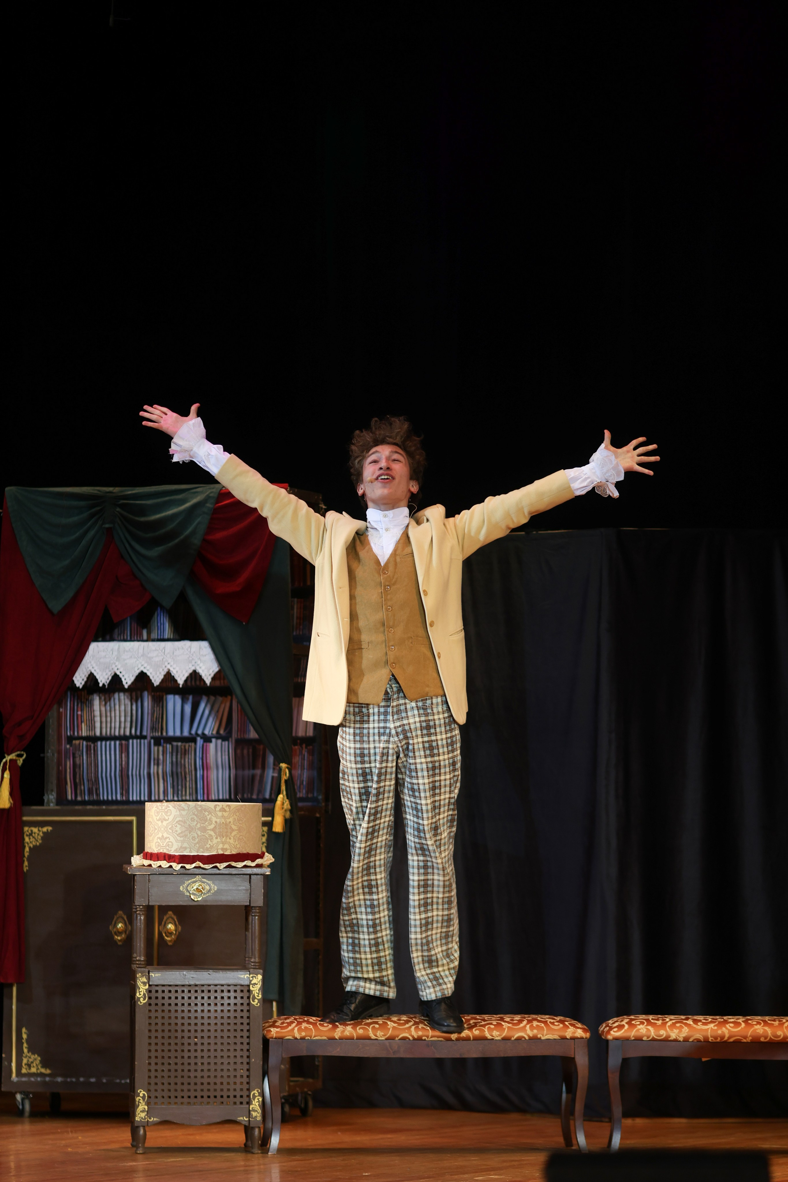 Сцена. Фотограф Людмила Оюн