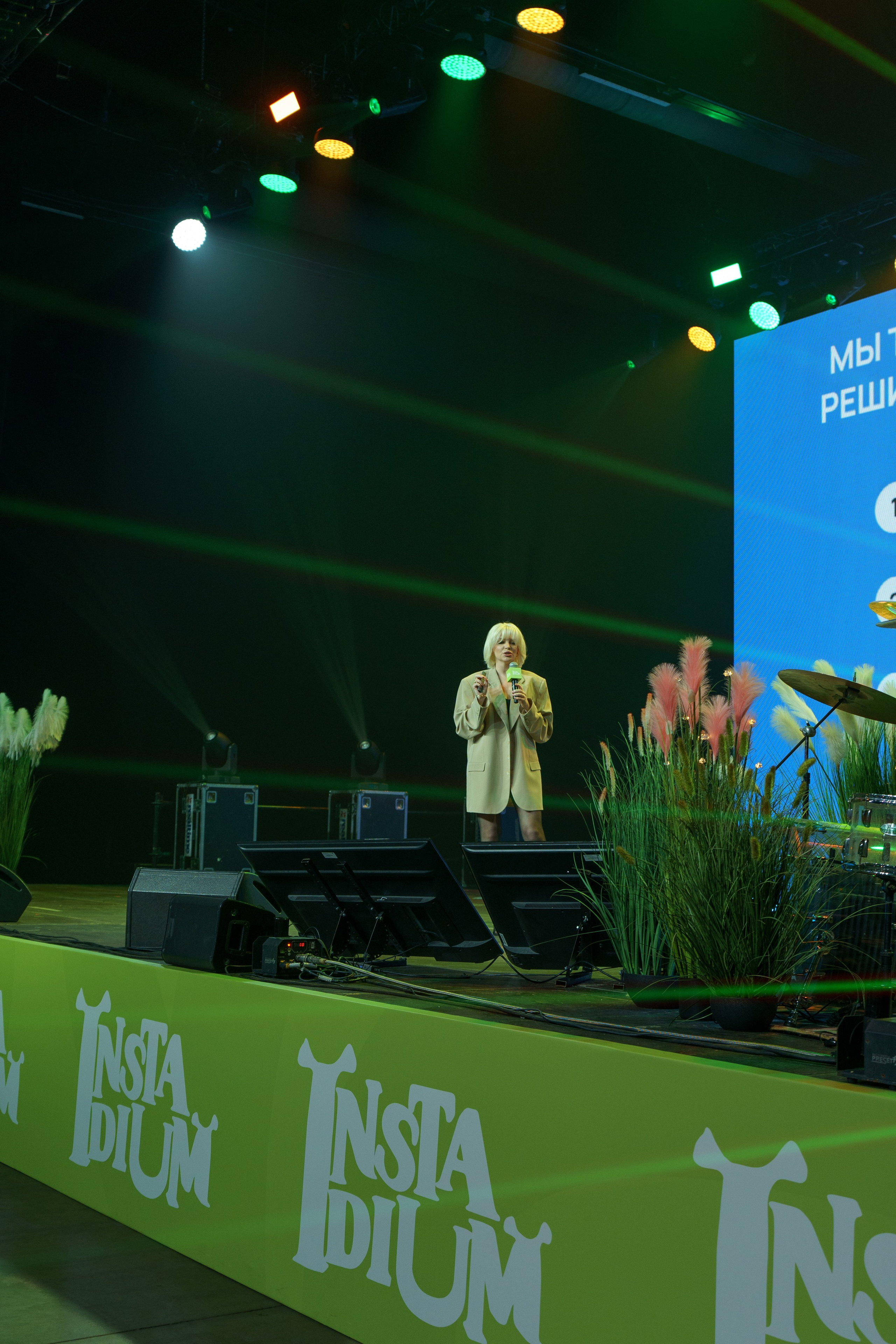 Конференция INSTADIUM в MAIN STAGE. Репортажный фотограф в Москве Саша Дружинина