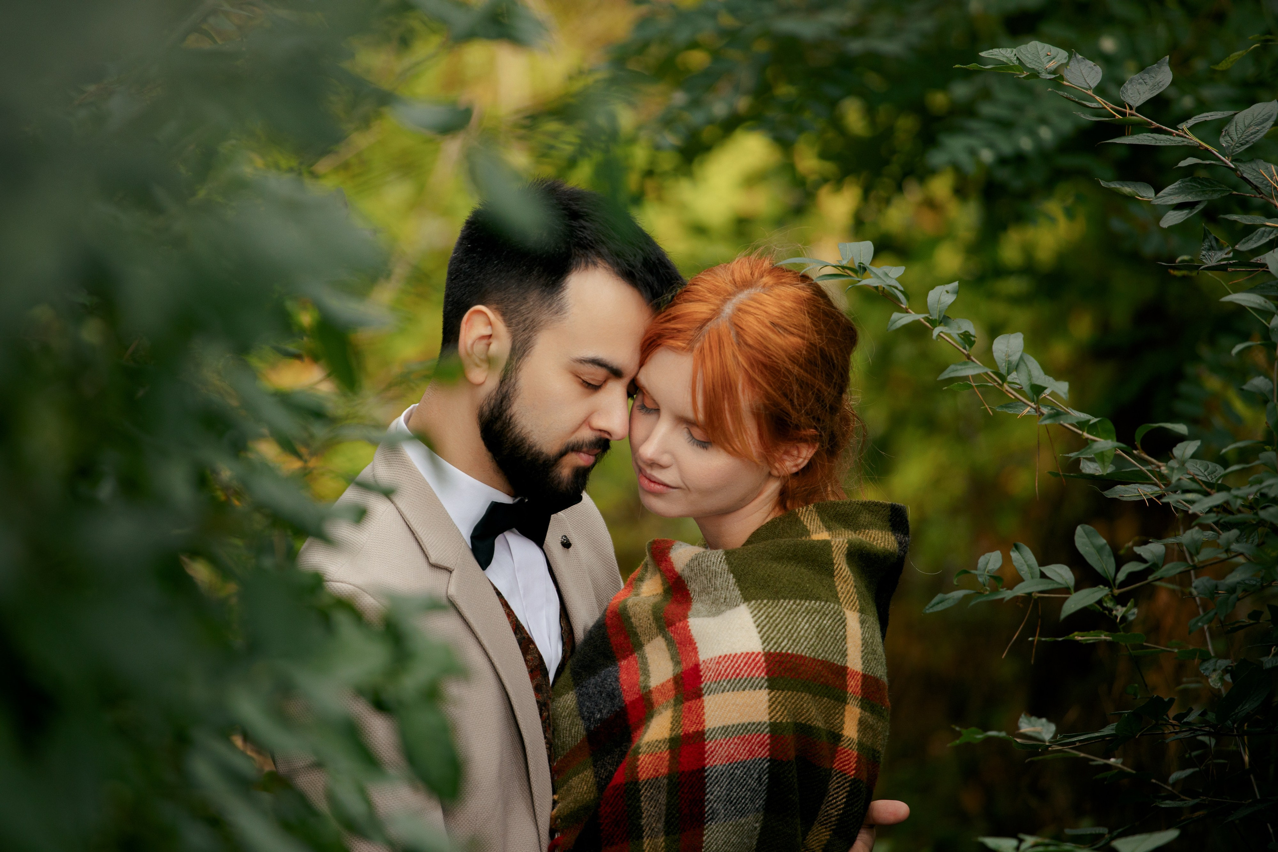 Ślubna sesja zdjęciowa w plenerze. Свадебный фотограф Варшава Лодзь Польша Елена Юцова