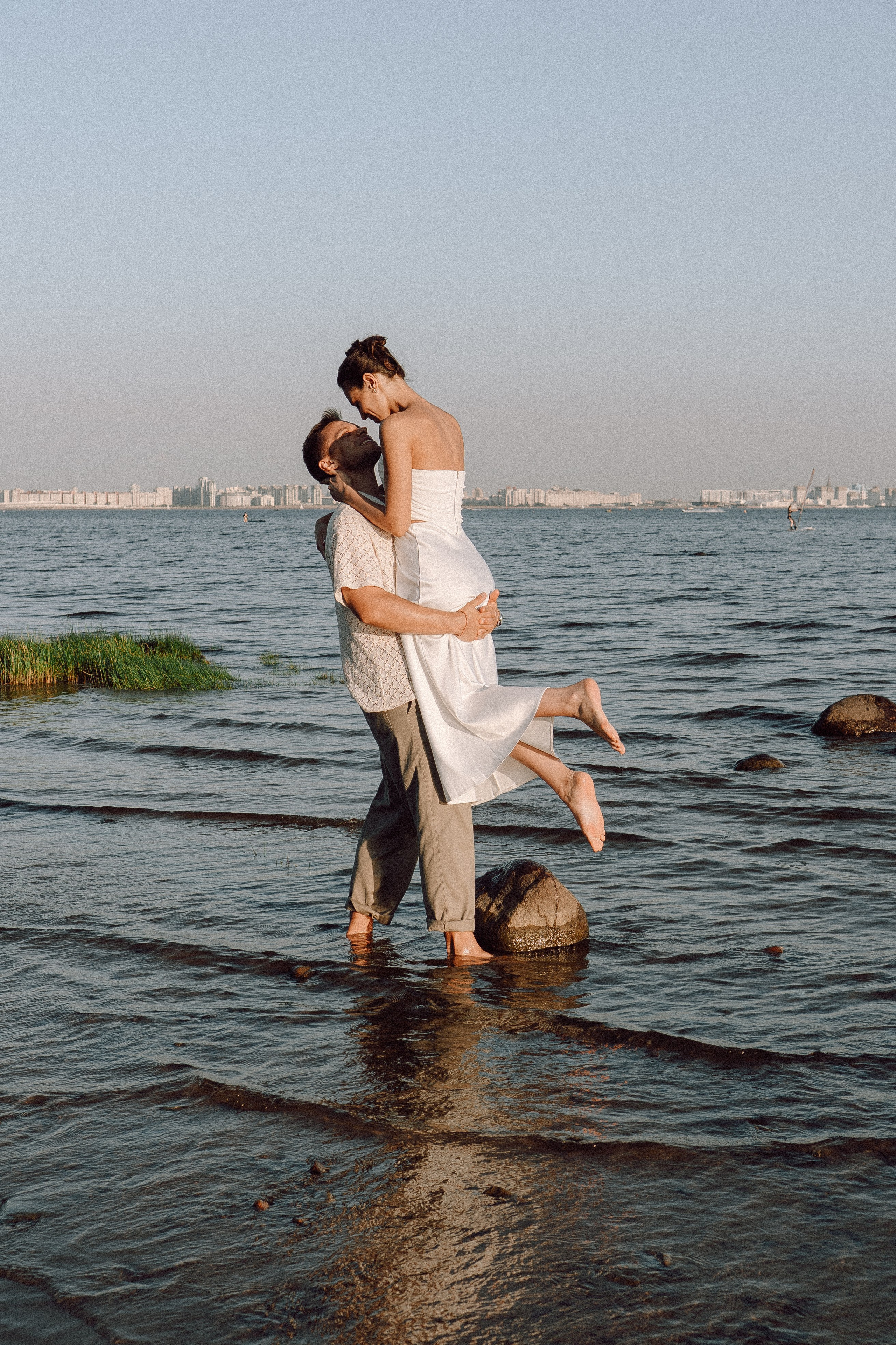 СВАДЕБНАЯ ФОТОСЕССИЯ ВЫЕЗДНОЙ ЦЕРЕМОНИИ (ФИНСКИЙ ЗАЛИВ). Профессиональный фотограф, Санкт-Петербург — Виктория Богомолова