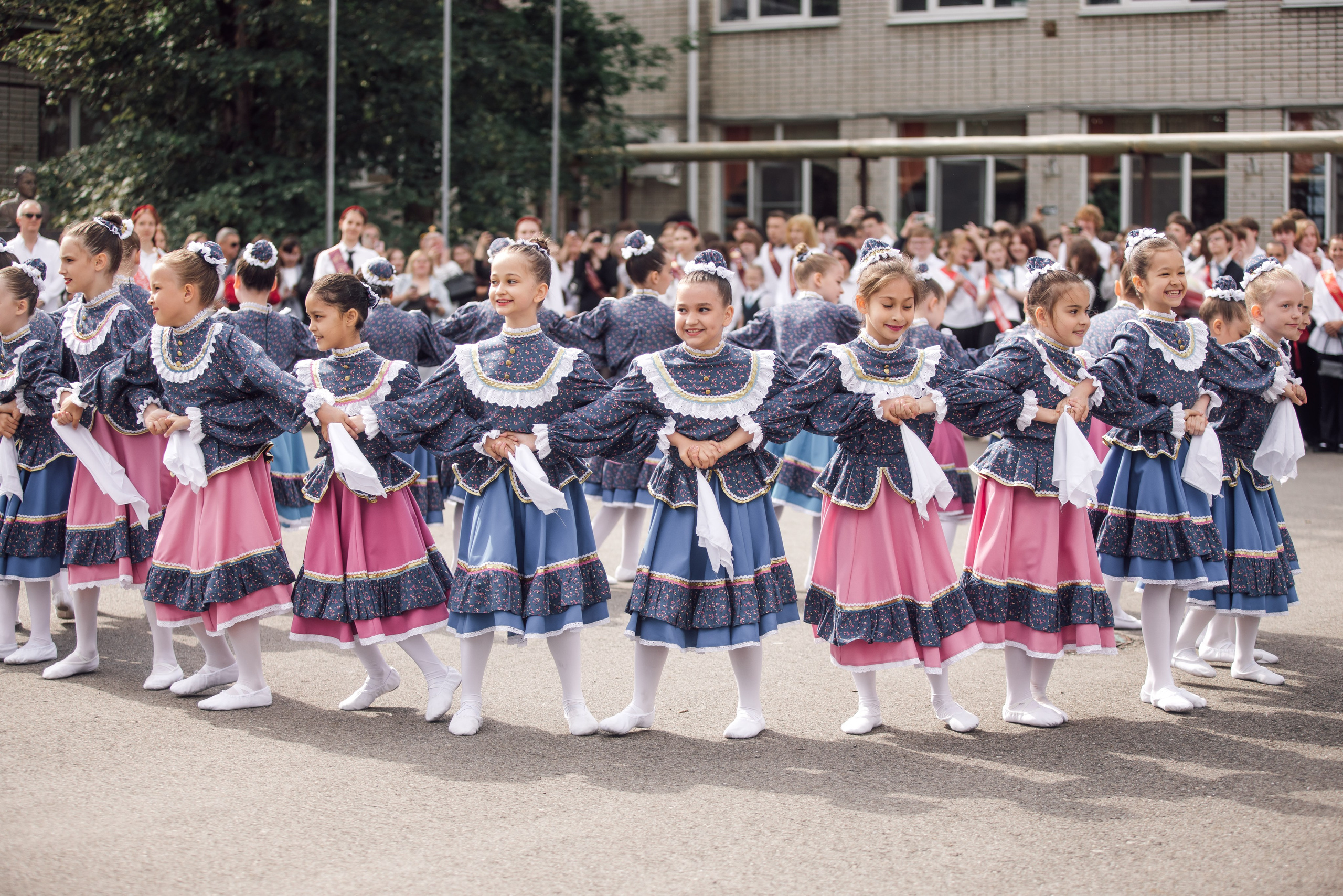 Последний звонок для 11 класса. Фотохудожник Наталия Кирсанова