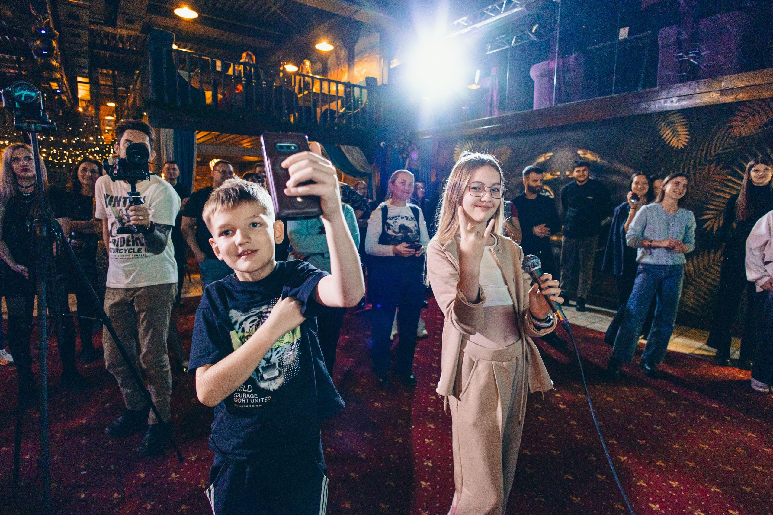 08.12 Не школа вокала. Команда специалистов в мире фотографии и видео. Детский фотограф, семейный фотограф