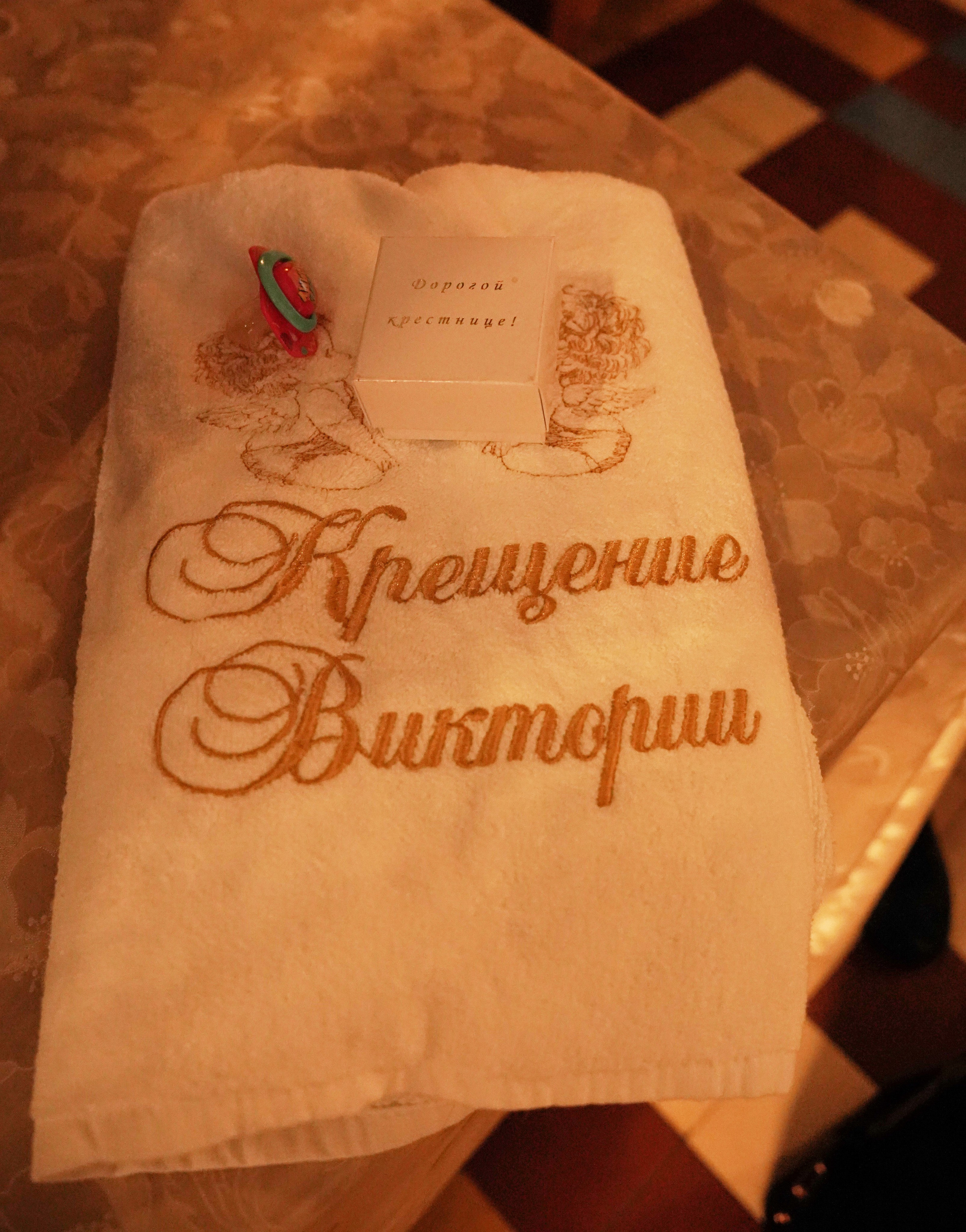 Виктория. Студийный и портретный фотограф в САНКТ-ПЕТЕРБУРГЕИрина Махаон