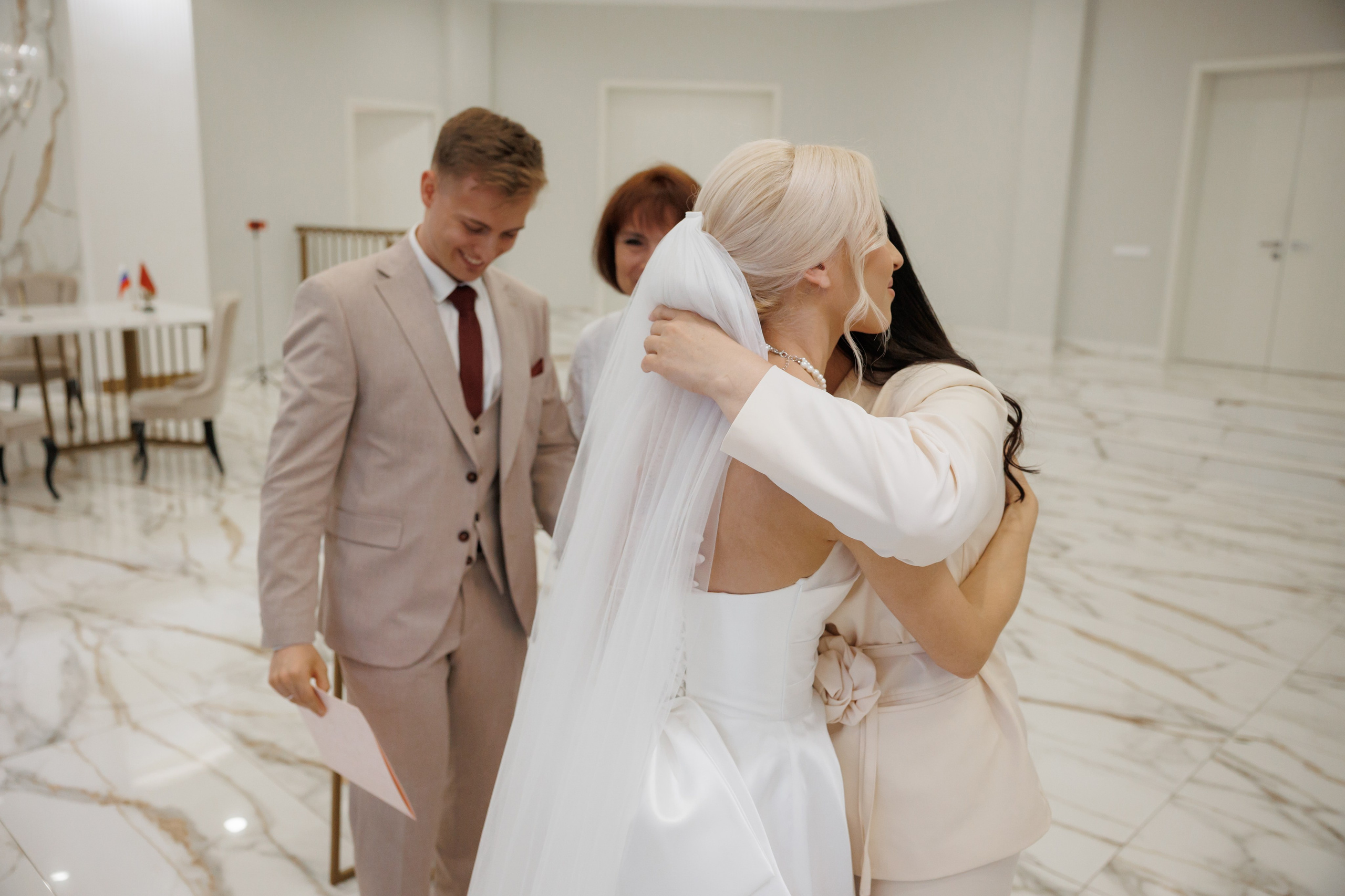 Отель «Милан», Шипиловский ЗАГС, прогулка в парке Царицыно. Свадебный и репортажный фотограф (Москва, Королев и другие)