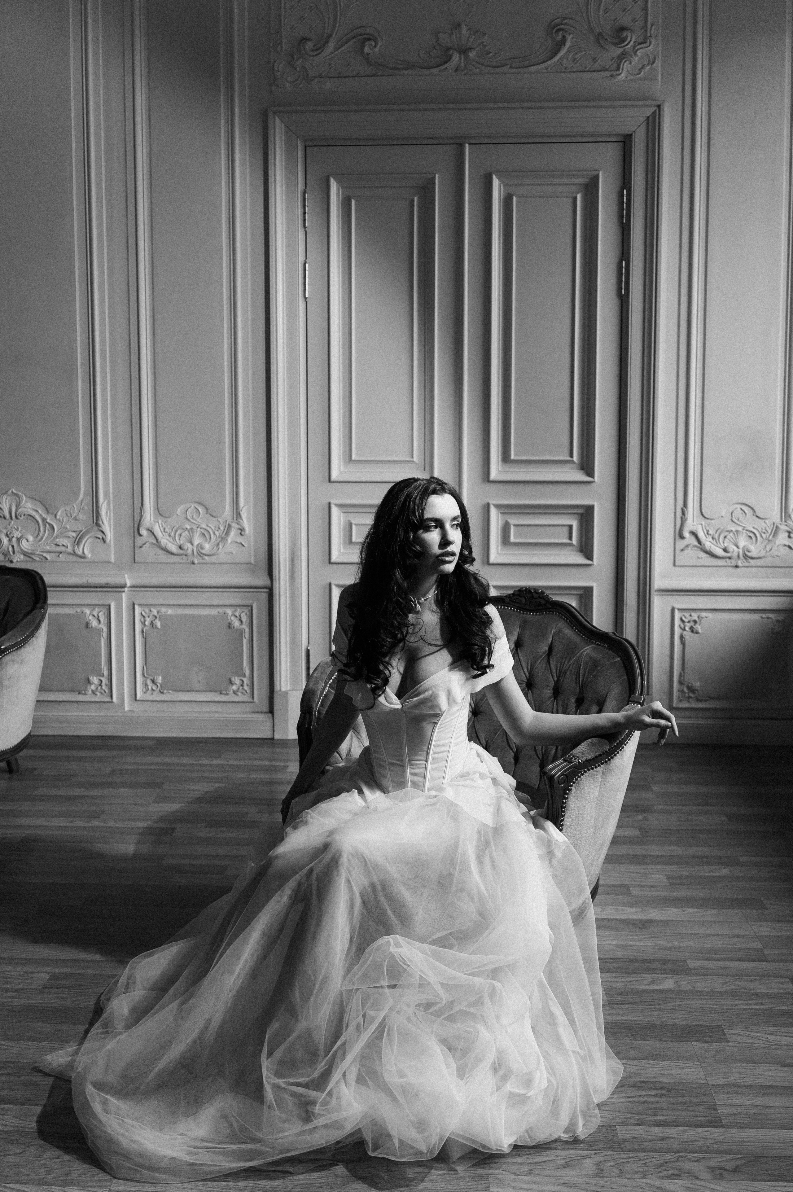 На этой странице представлена студийная фотосессия для девушки. Фотосессия в студии. женский портрет. Свадебная фотосессия СПб. Утро невесты СПб. Фотограф Санкт-Петербург. Федосова Елизавета - свадебный фотограф спб