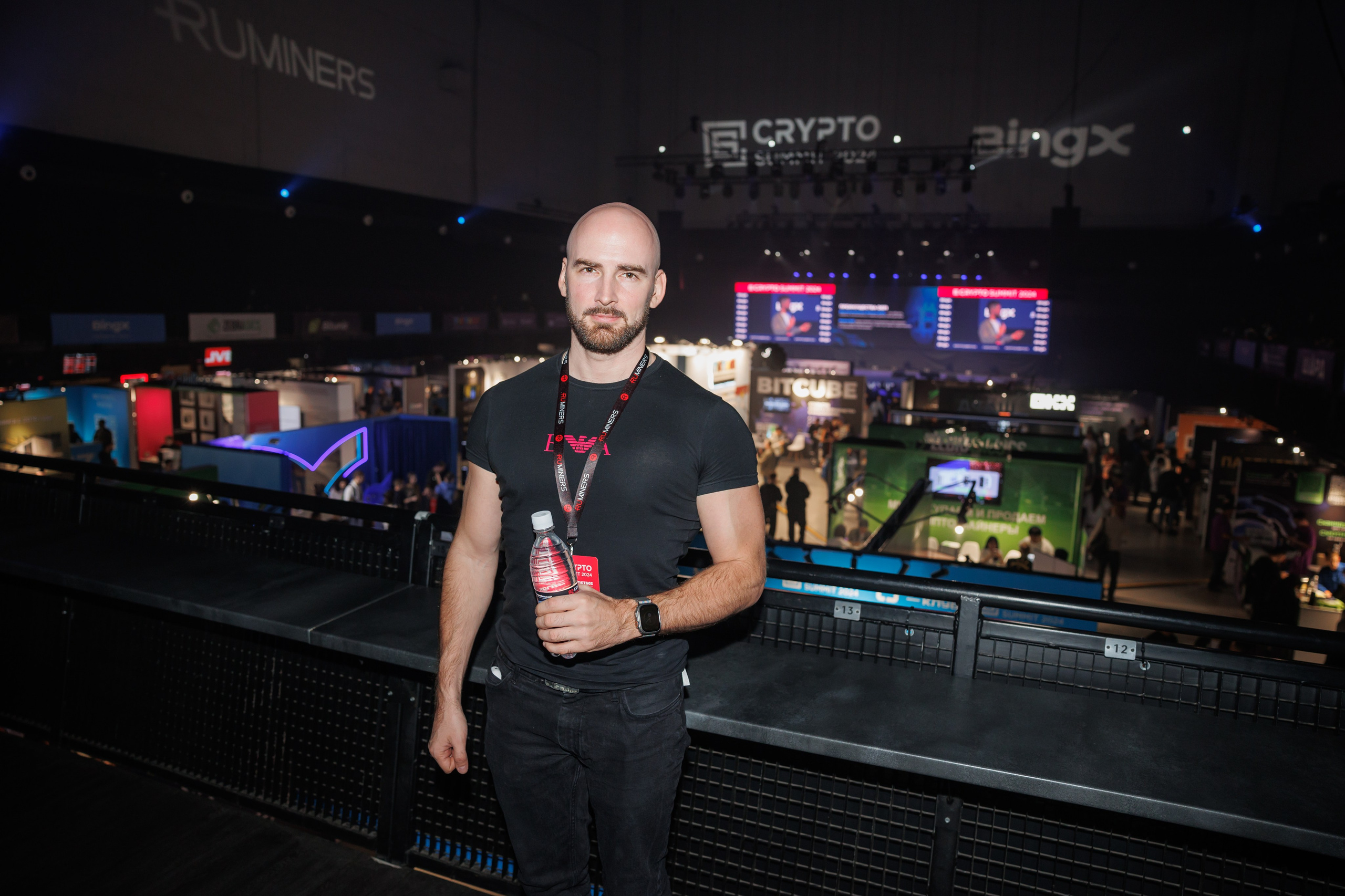 Крипто-Саммит 2024, МТС Live-Hall. Свадебный и репортажный фотограф (Москва, Королев и другие)