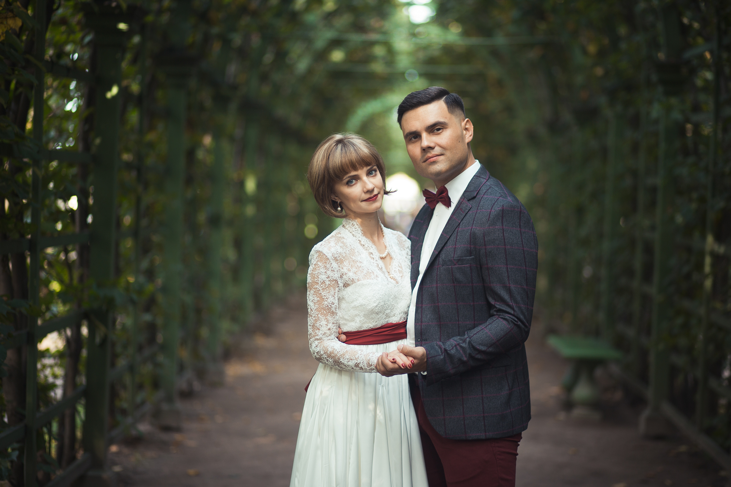 Молодожены, портфолио свадебного, свадебная прогулка, заказать свадебн. Свадебный фотограф в СПб Сергей Малиновский