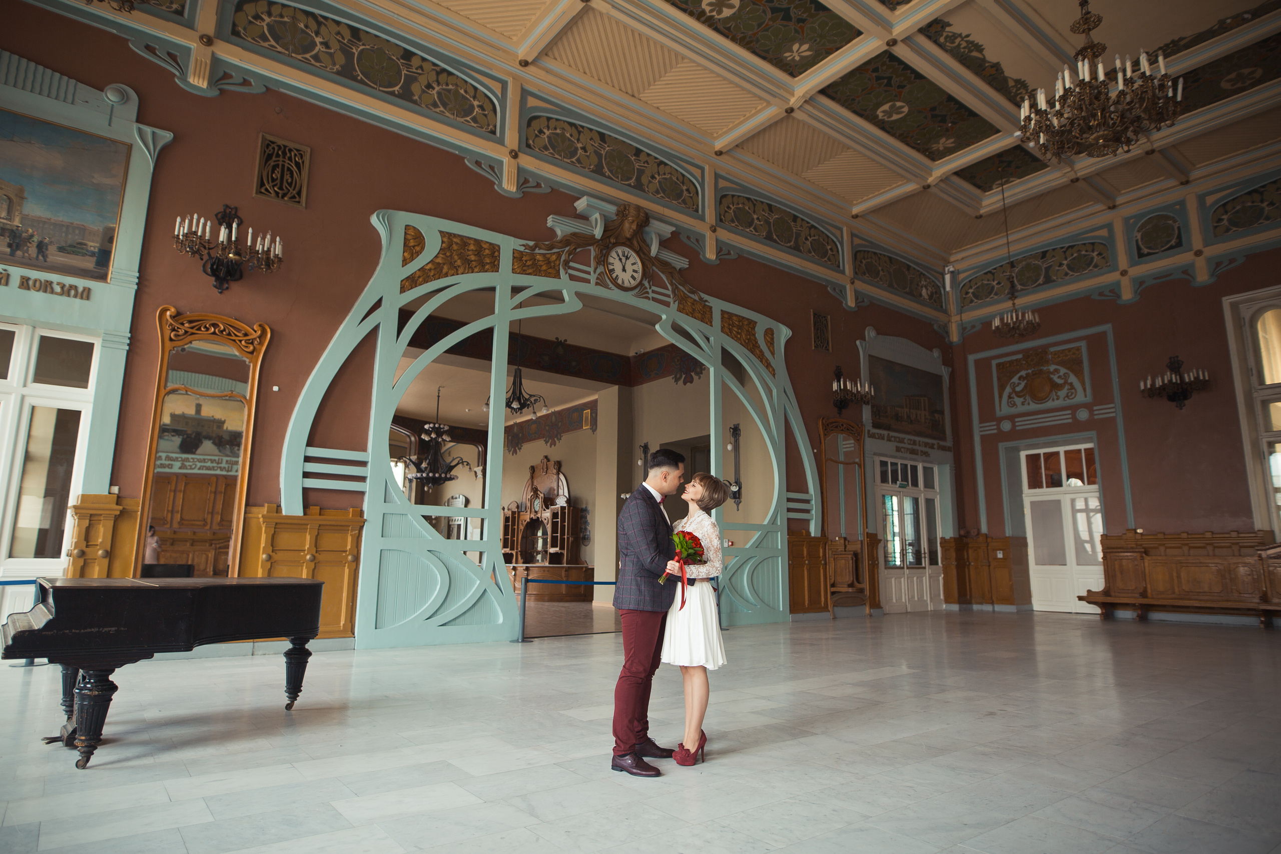 Молодожены, портфолио свадебного, свадебная прогулка, заказать свадебн. Свадебный фотограф в СПб Сергей Малиновский