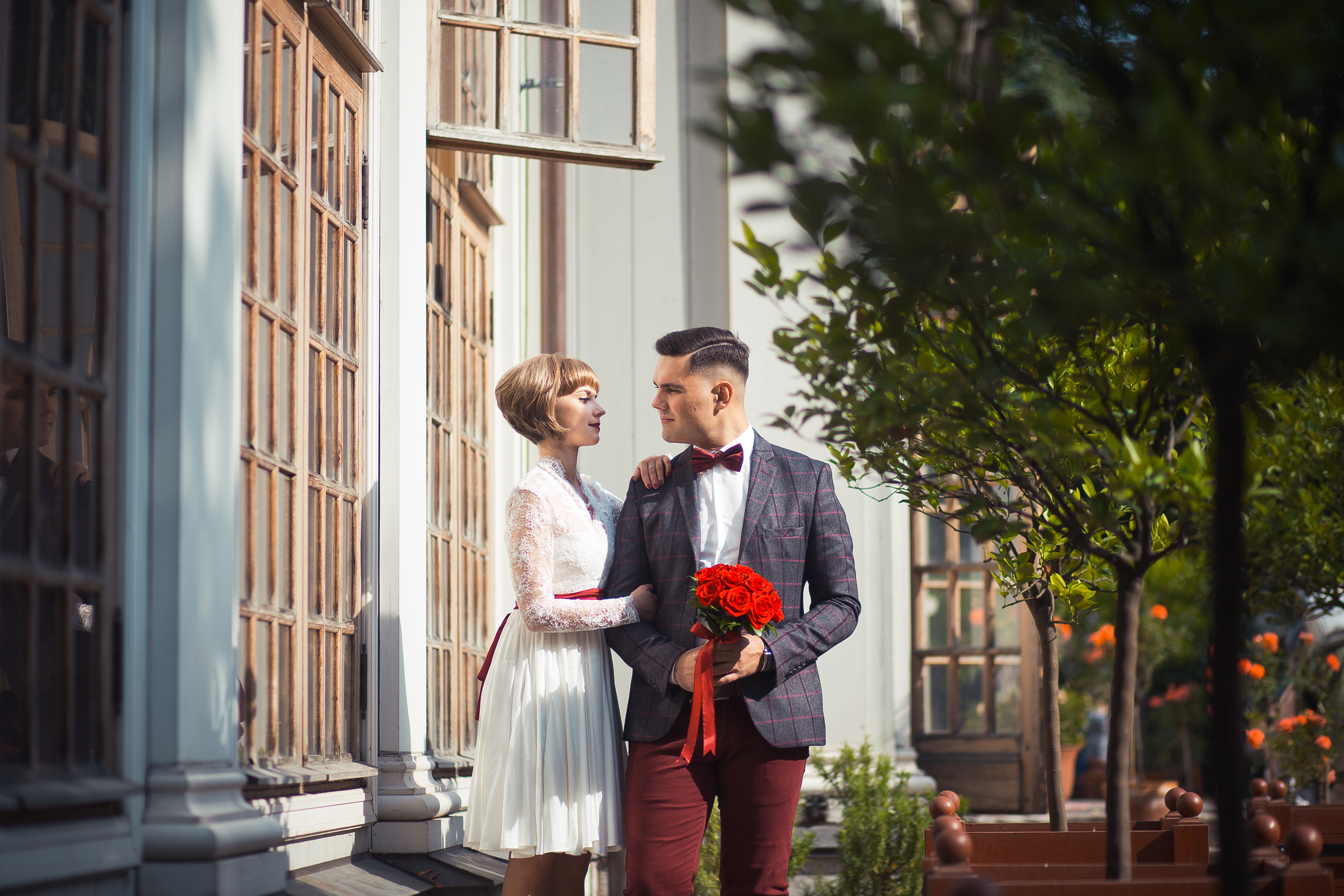 Молодожены, портфолио свадебного, свадебная прогулка, заказать свадебн. Свадебный фотограф в СПб Сергей Малиновский