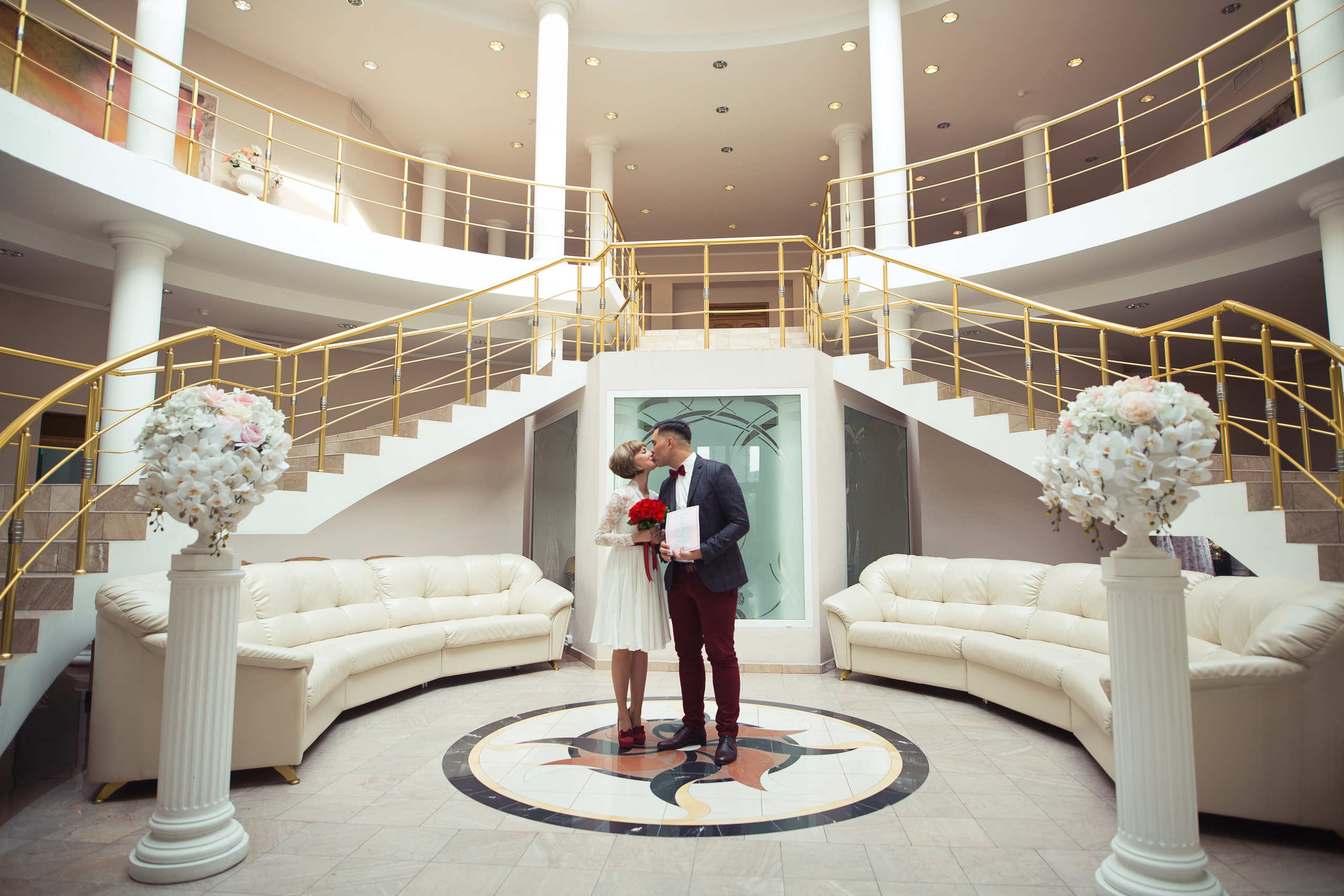 Молодожены, портфолио свадебного, свадебная прогулка, заказать свадебн. Свадебный фотограф в СПб Сергей Малиновский